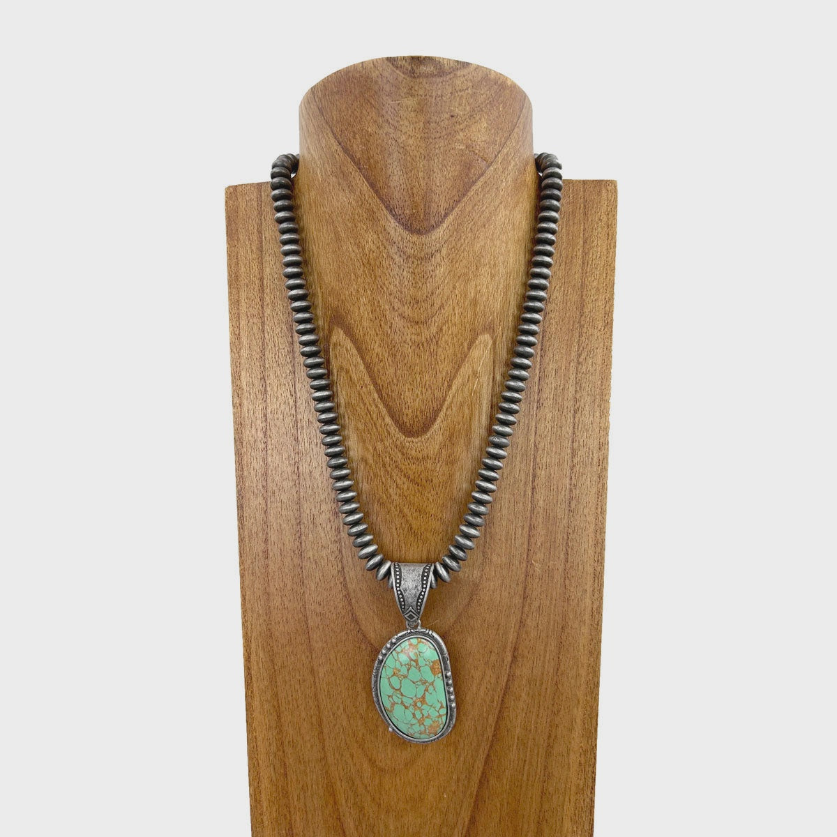 Green Pendant & Silver Saucer Beaded Necklace