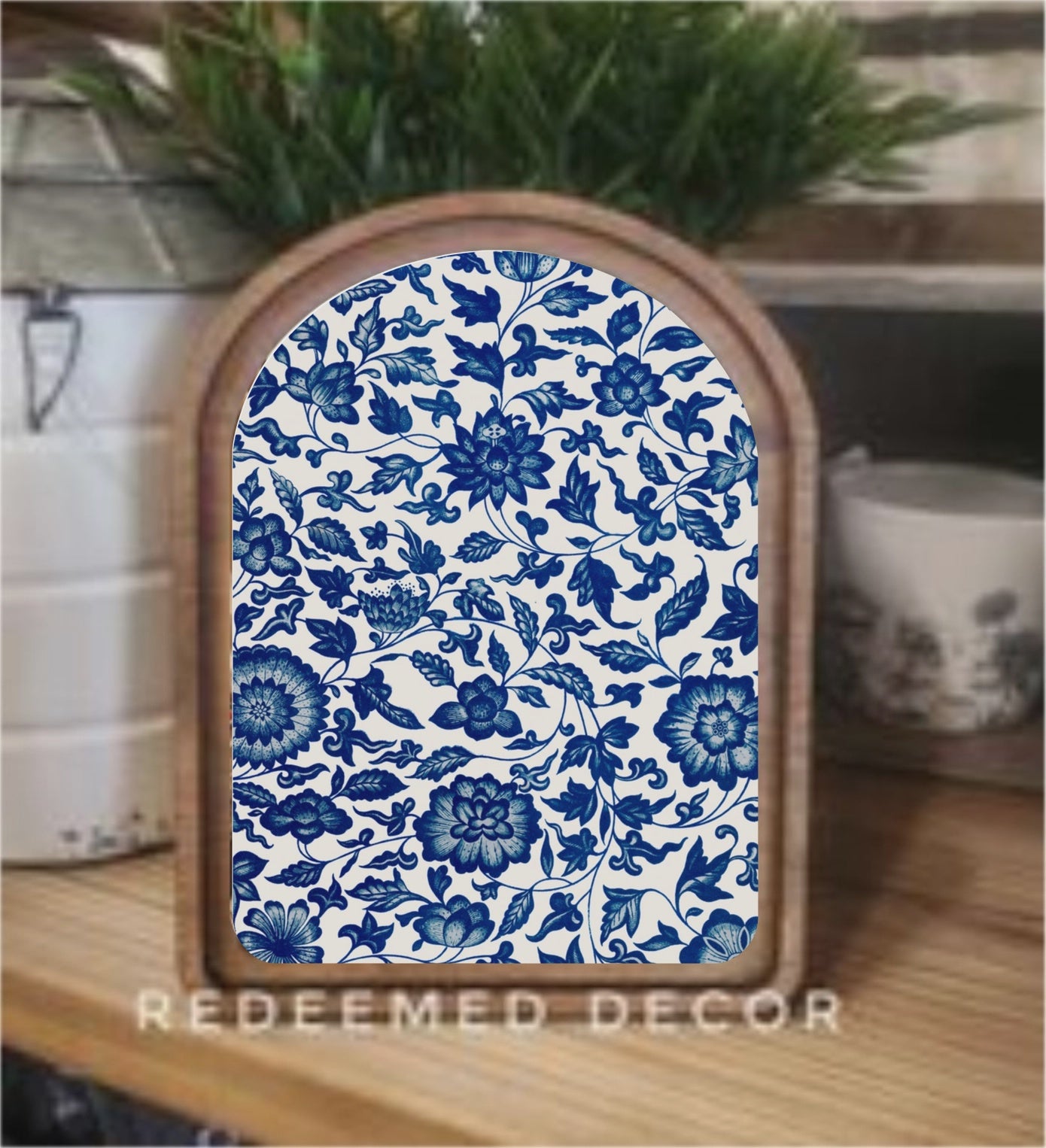 Arched Blue Willow Frame Canvas Decor