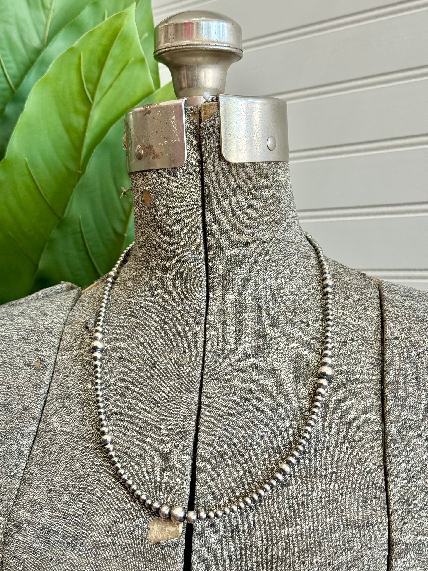 22" Sterling Silver Navajo Pearls Necklace