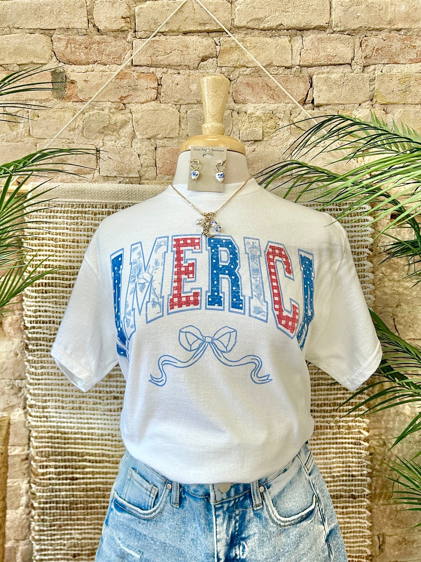 40% Off - America Girlie Graphic Tee