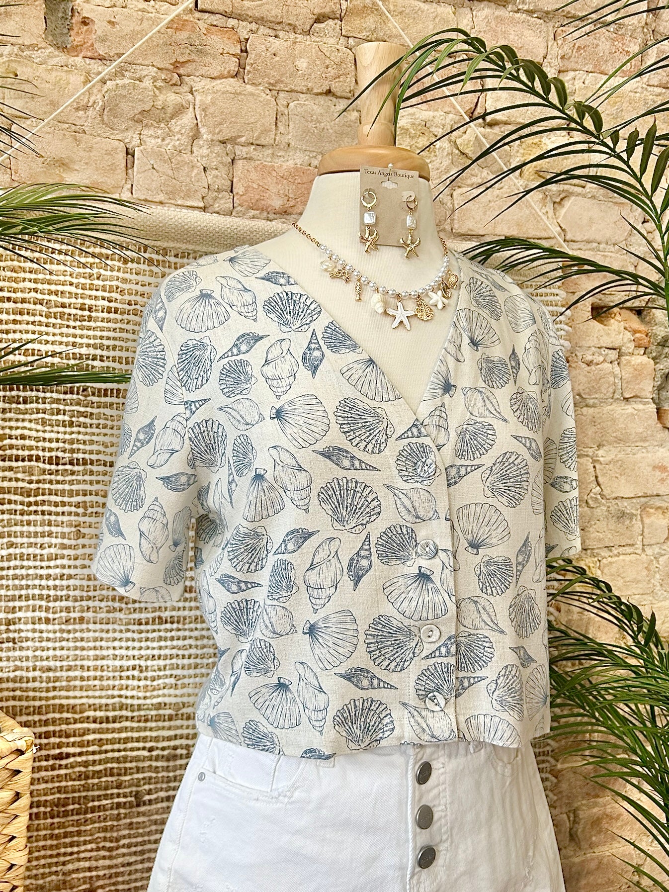 Shore Thing Sea Shell Linen Top