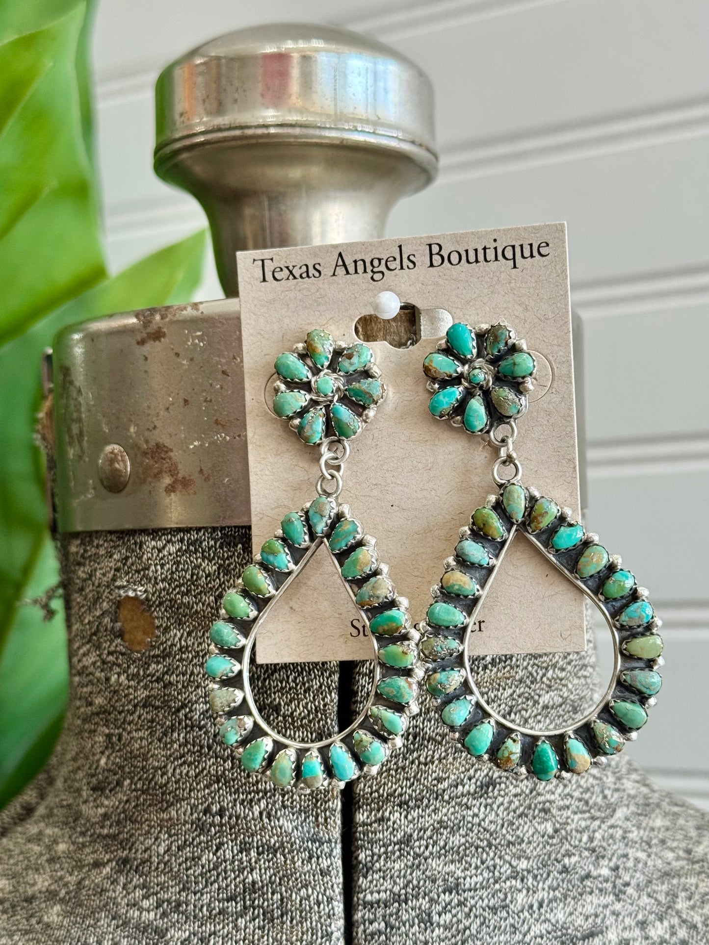 Navajo Handmade Sterling Silver Kingman Turquoise Cluster Post Earrings