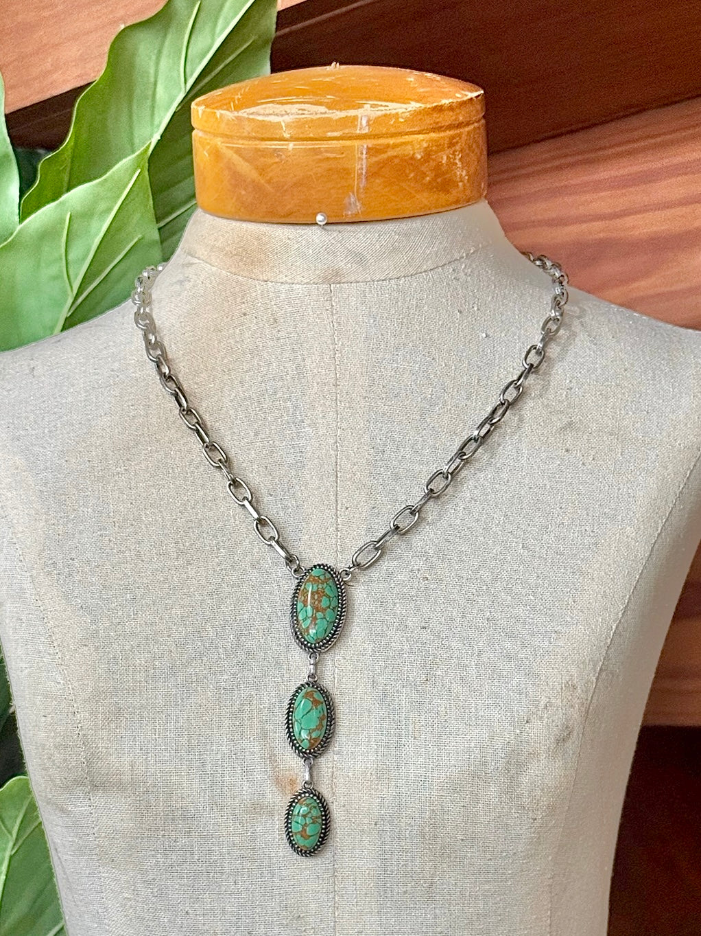 Silver Chain Necklace With Green Pendant