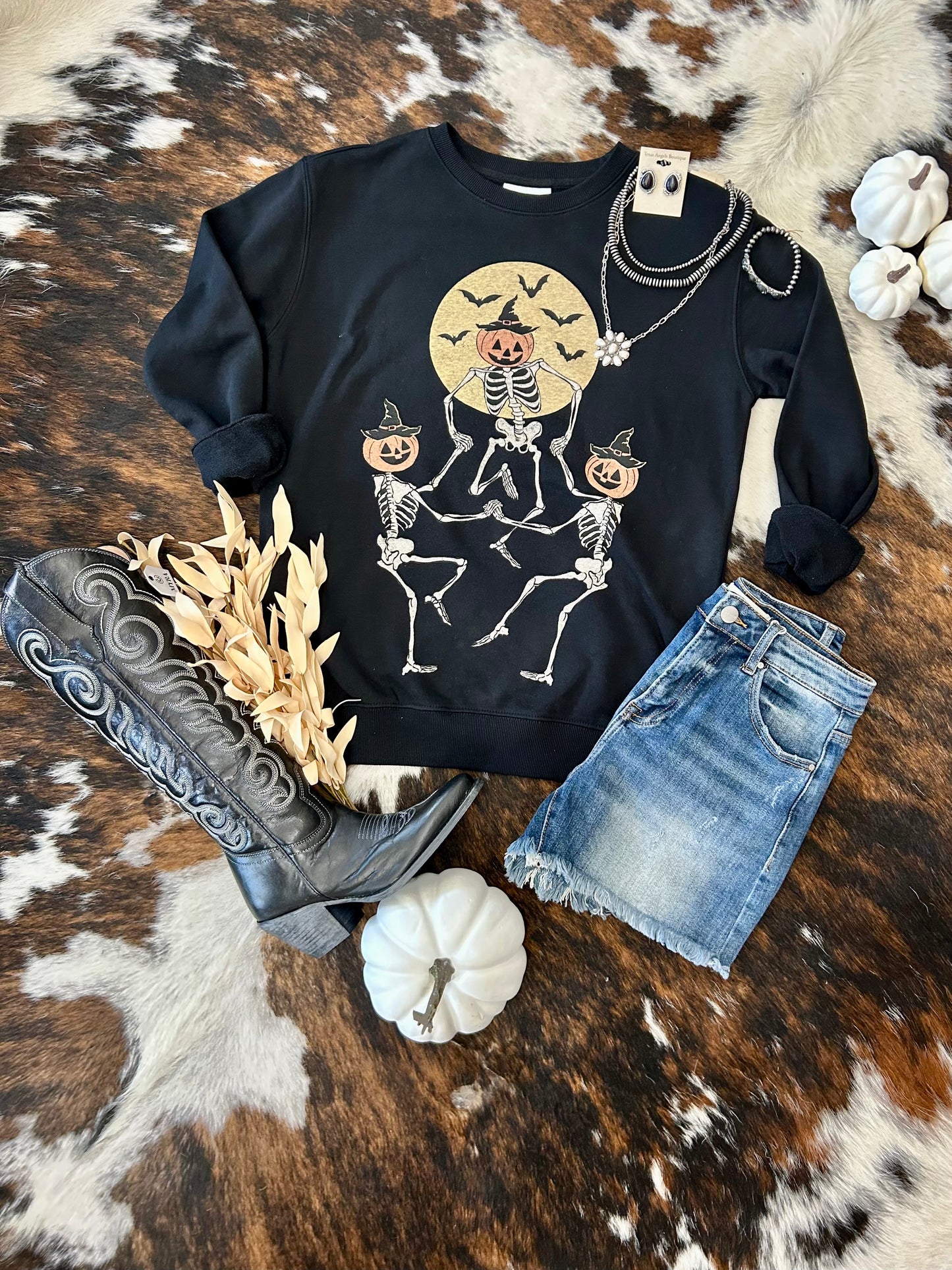 Tres Amigos Graphic Sweatshirt