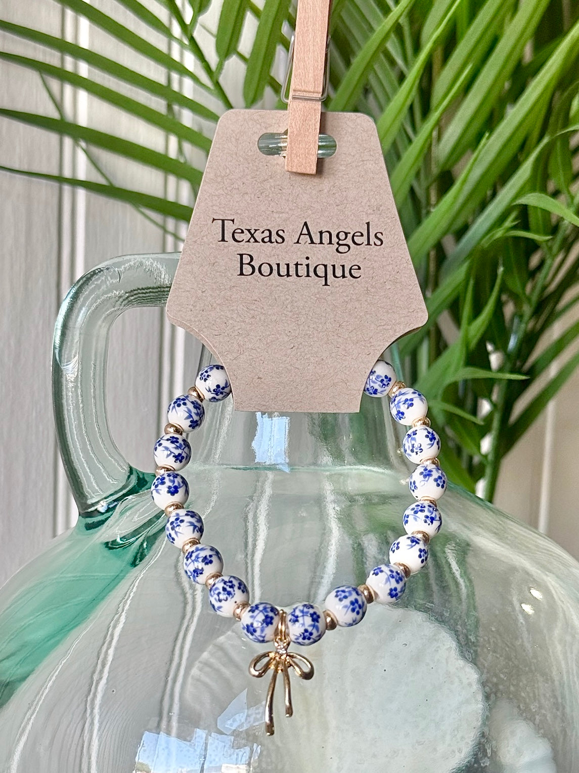 Blue Willow Gold Bow Bracelet
