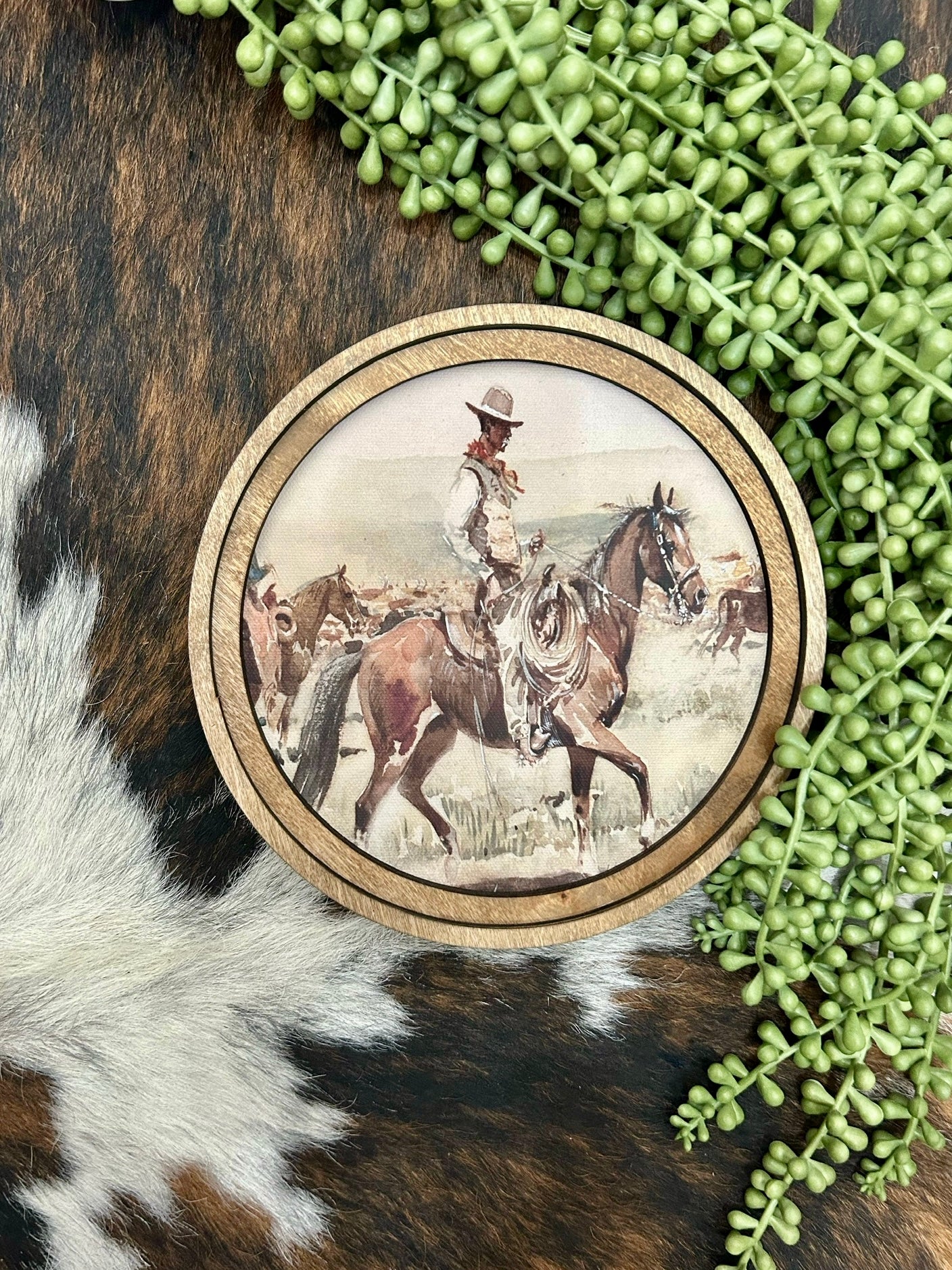 Round Vintage Cowboy Canvas Decor