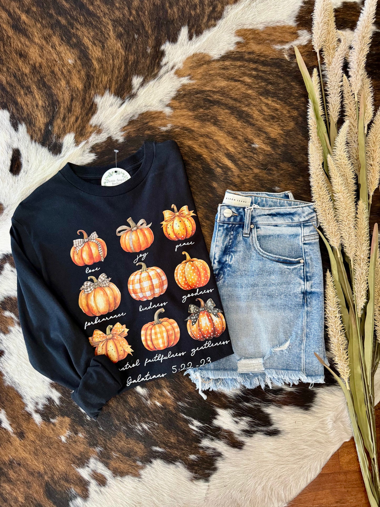 50% Off - Black Pumpkin Long Sleeve Graphic Tee