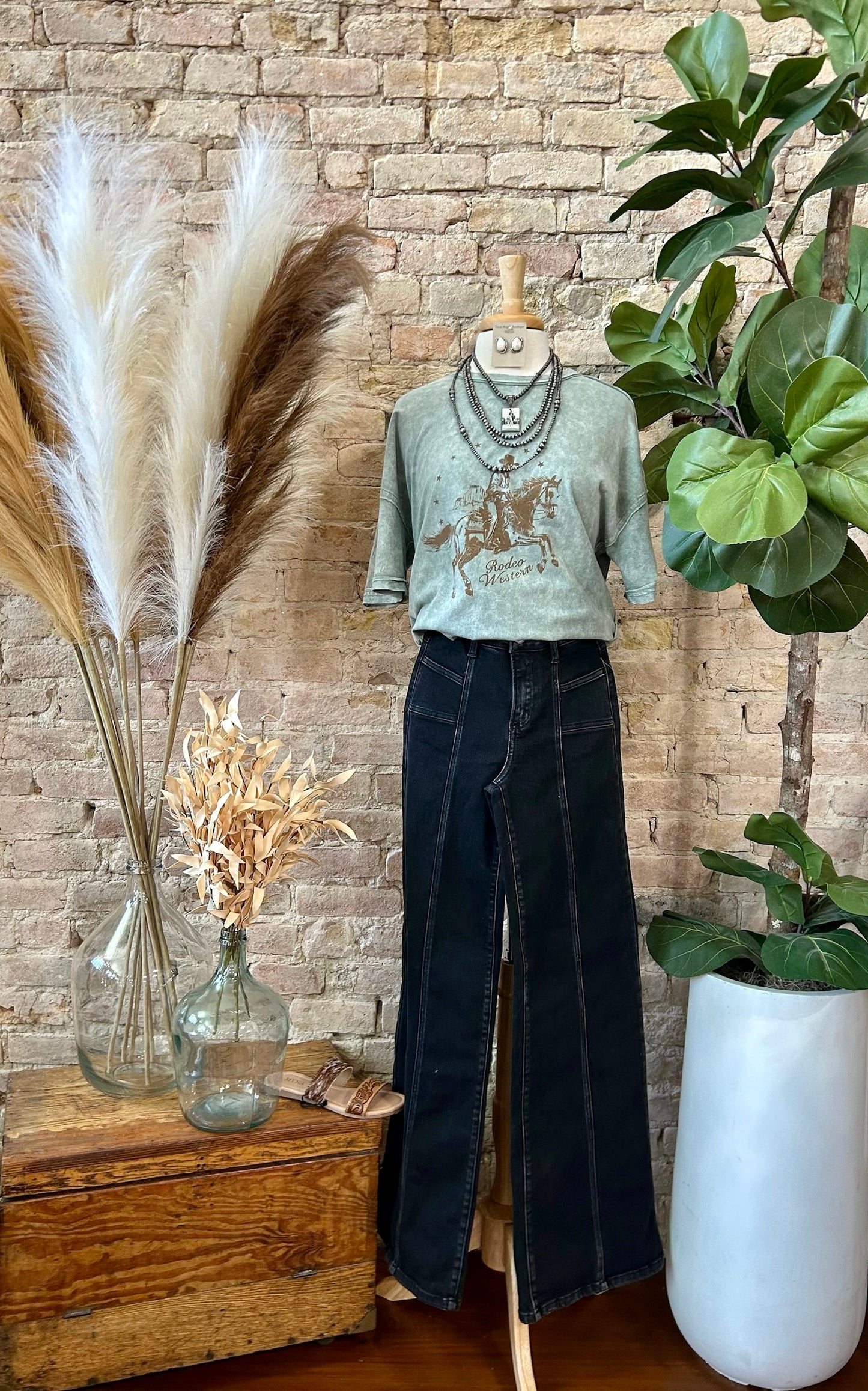 West Texas Rodeo Western Sage Graphic Tee