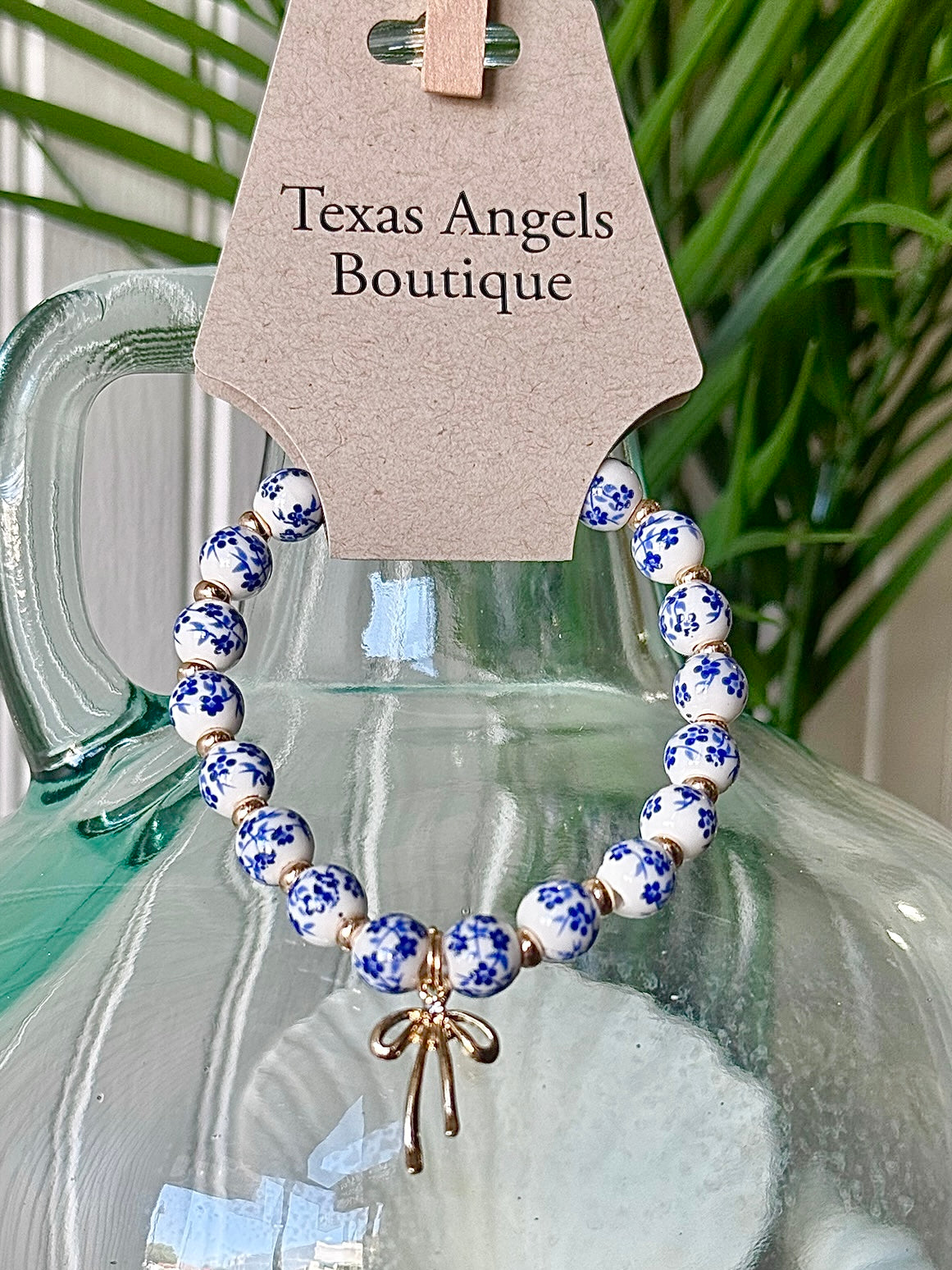 Blue Willow Gold Bow Bracelet