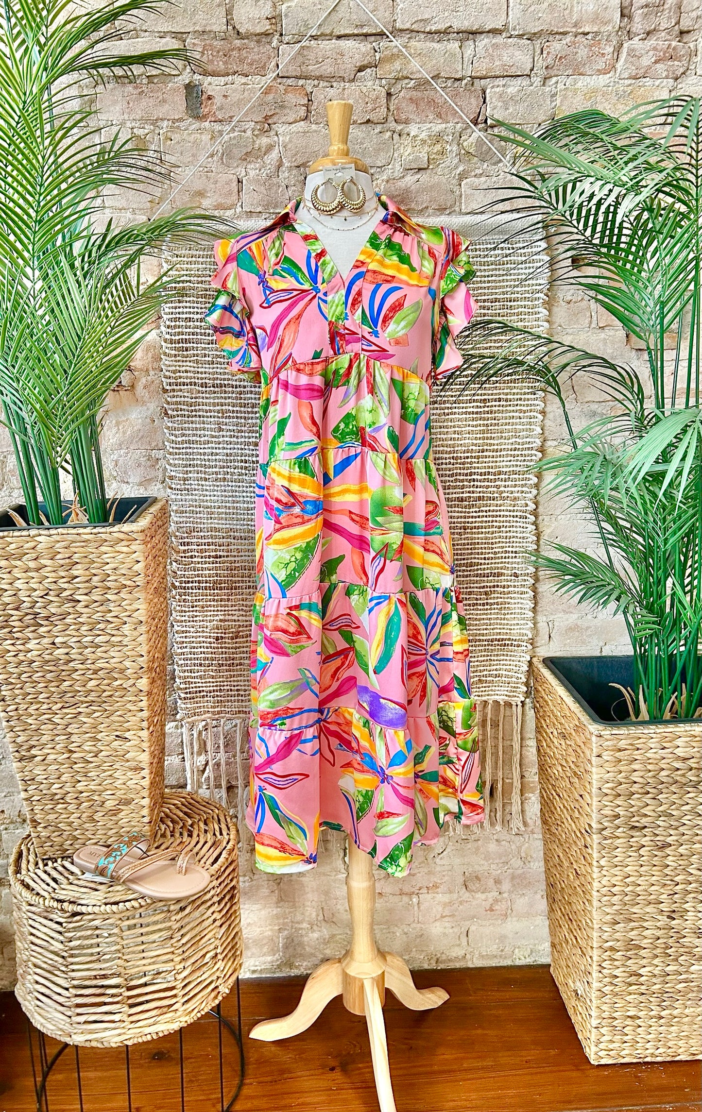 Tropic Like It's Hot Pink Tropical Print Mid Maxi