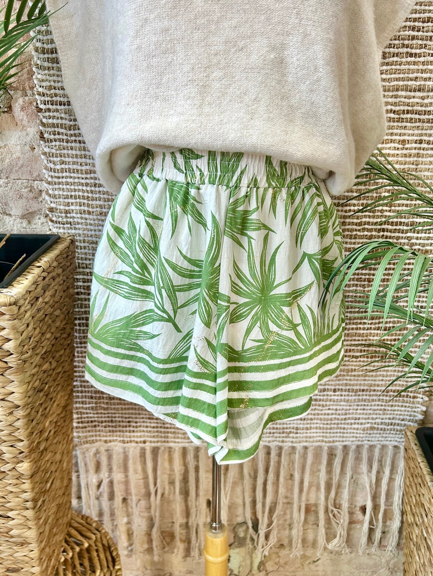 Palm Trees & Ocean Tides Tropical Print Shorts
