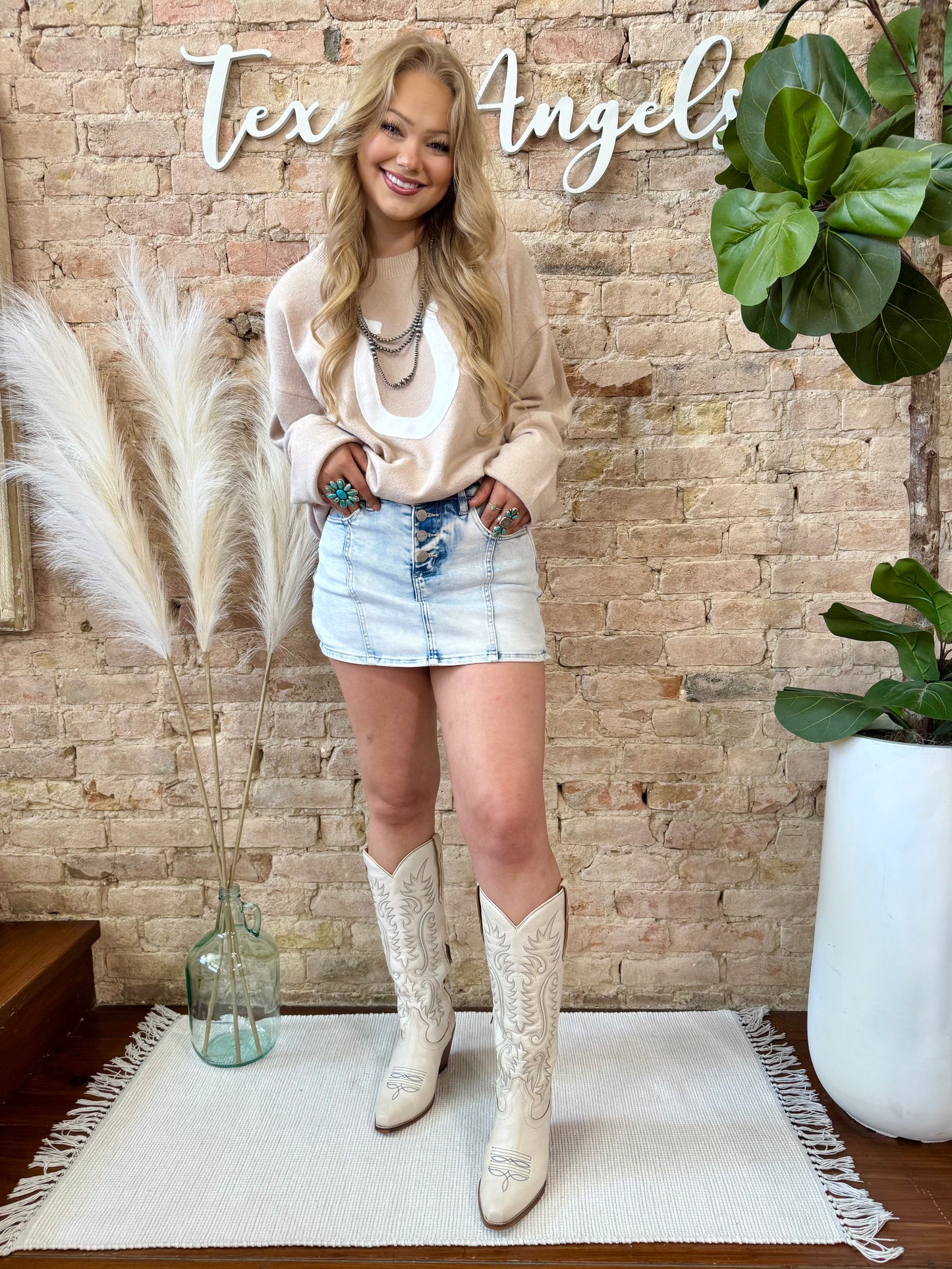 Bareback Rider Beige Horseshoe Sweater