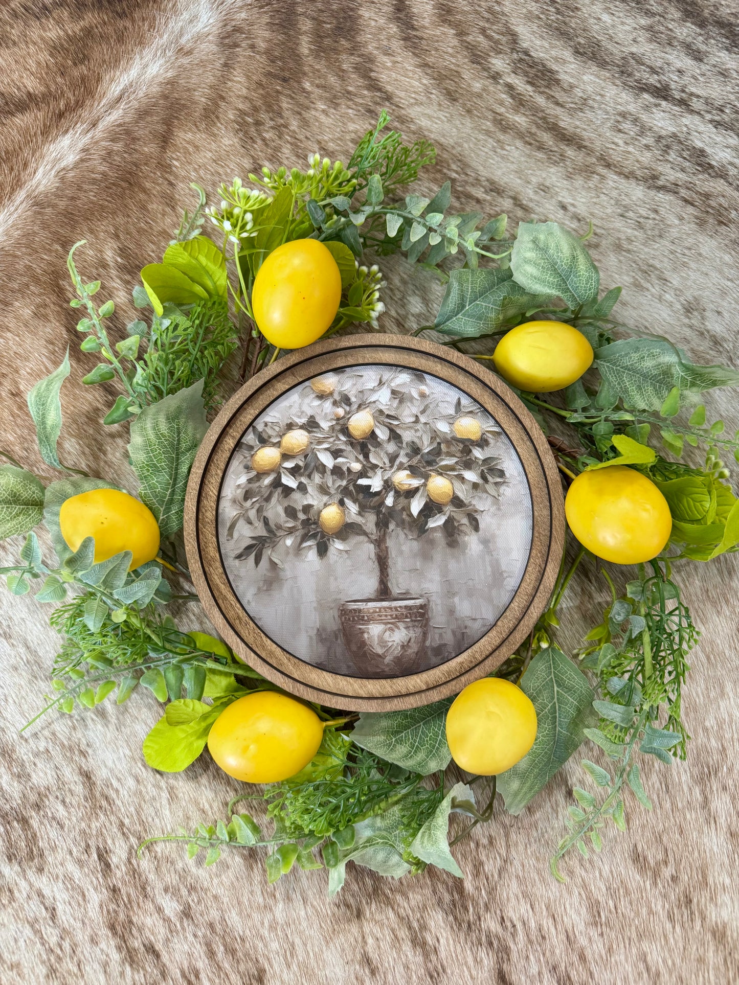 Round Lemon Tree Canvas Decor