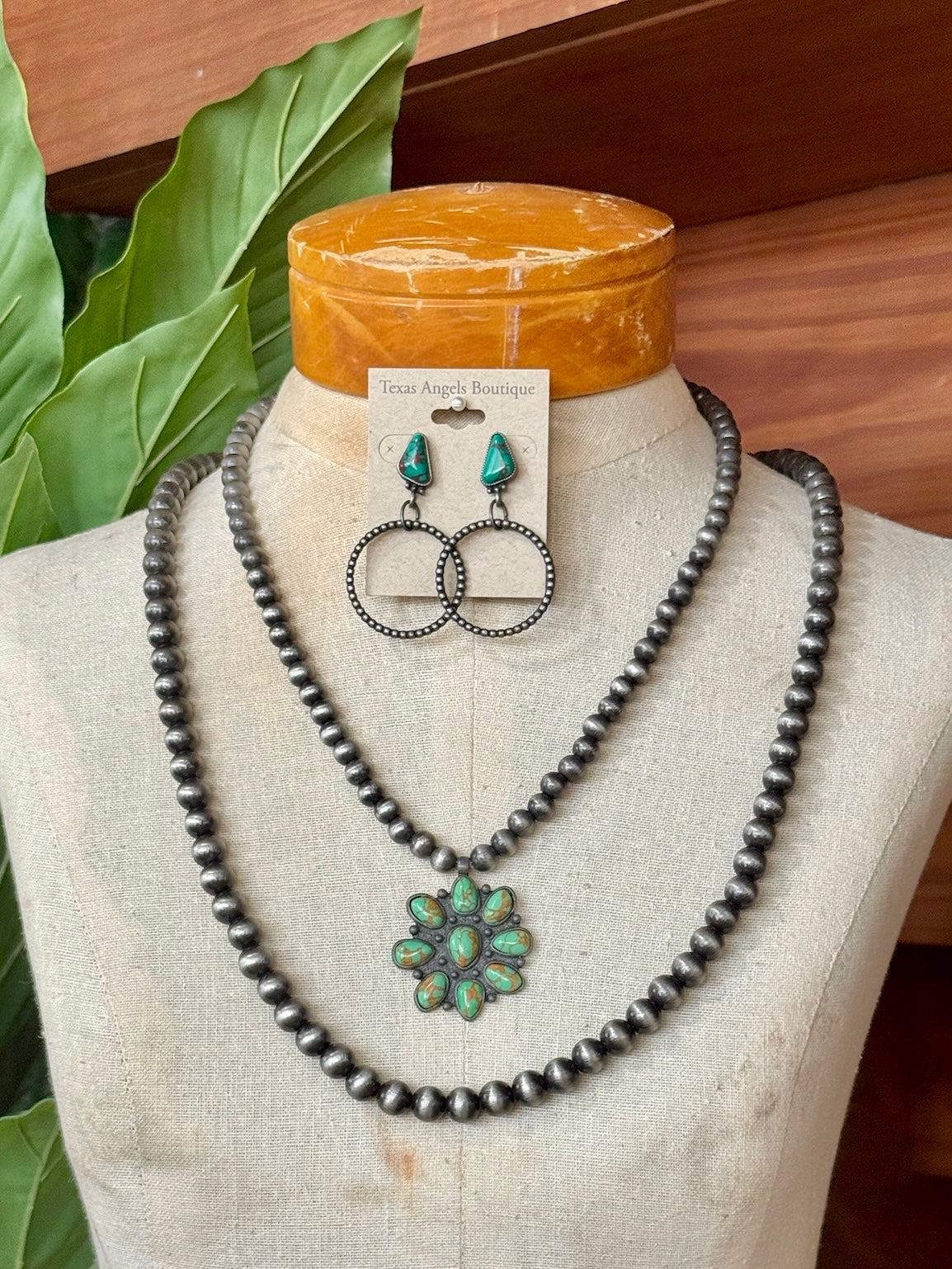 Silver Single Strand Beaded Necklace