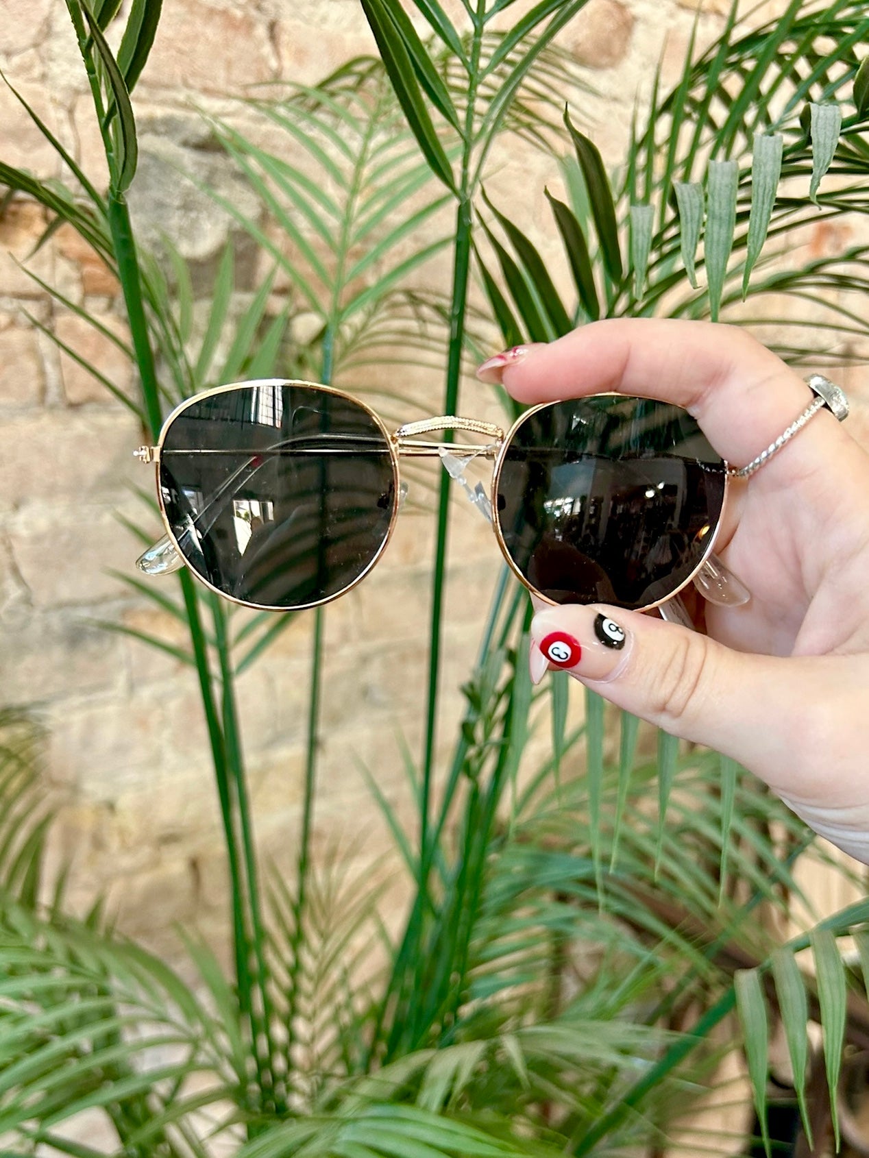 The Classic Sunnies