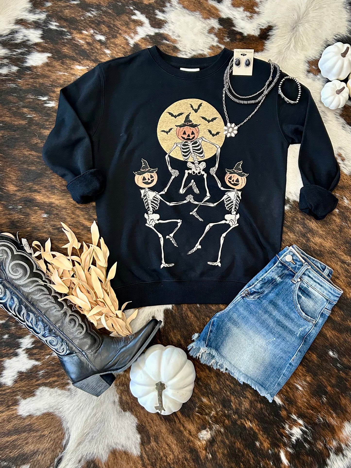 Tres Amigos Graphic Sweatshirt