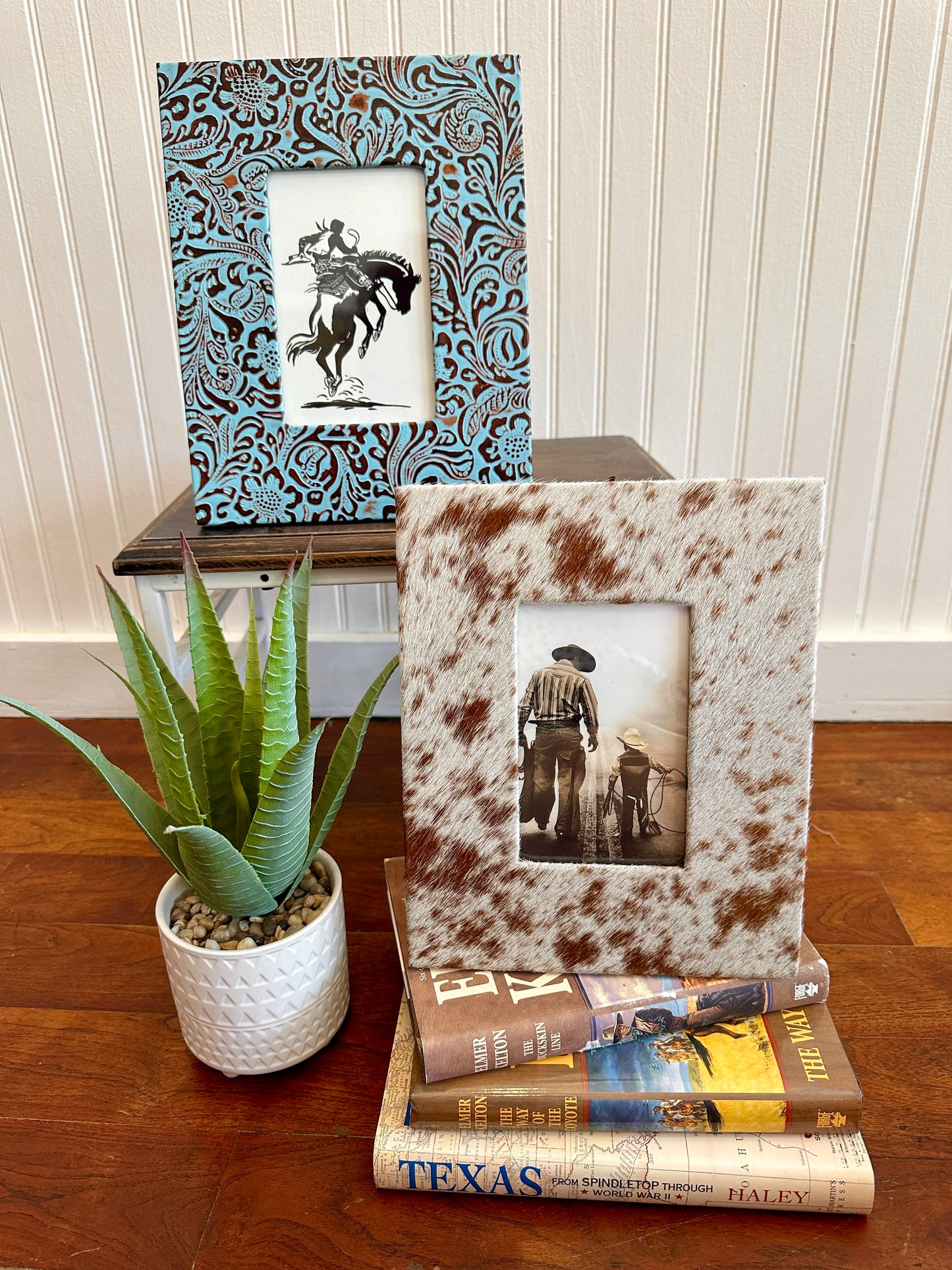 RESTOCK MYRA Brown Cowhide Picture Frame