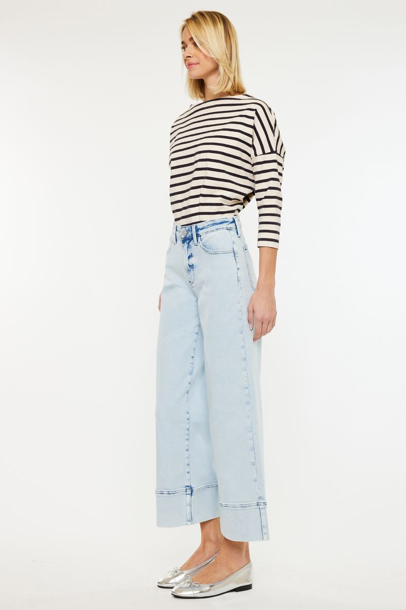 Light Me Up Light Wide Leg KanCan Jeans