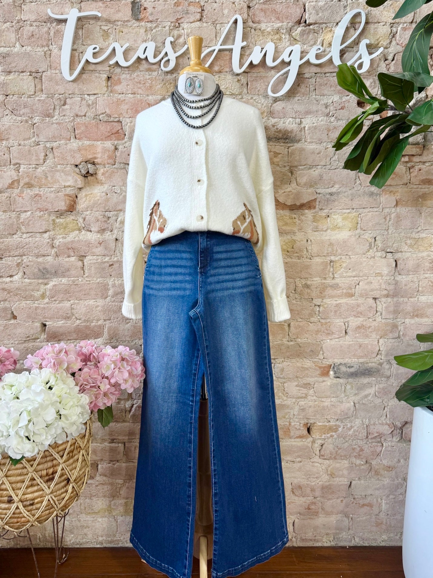 Girls Gotta Do What A Girls Gotta Do Ivory Horse Sweater