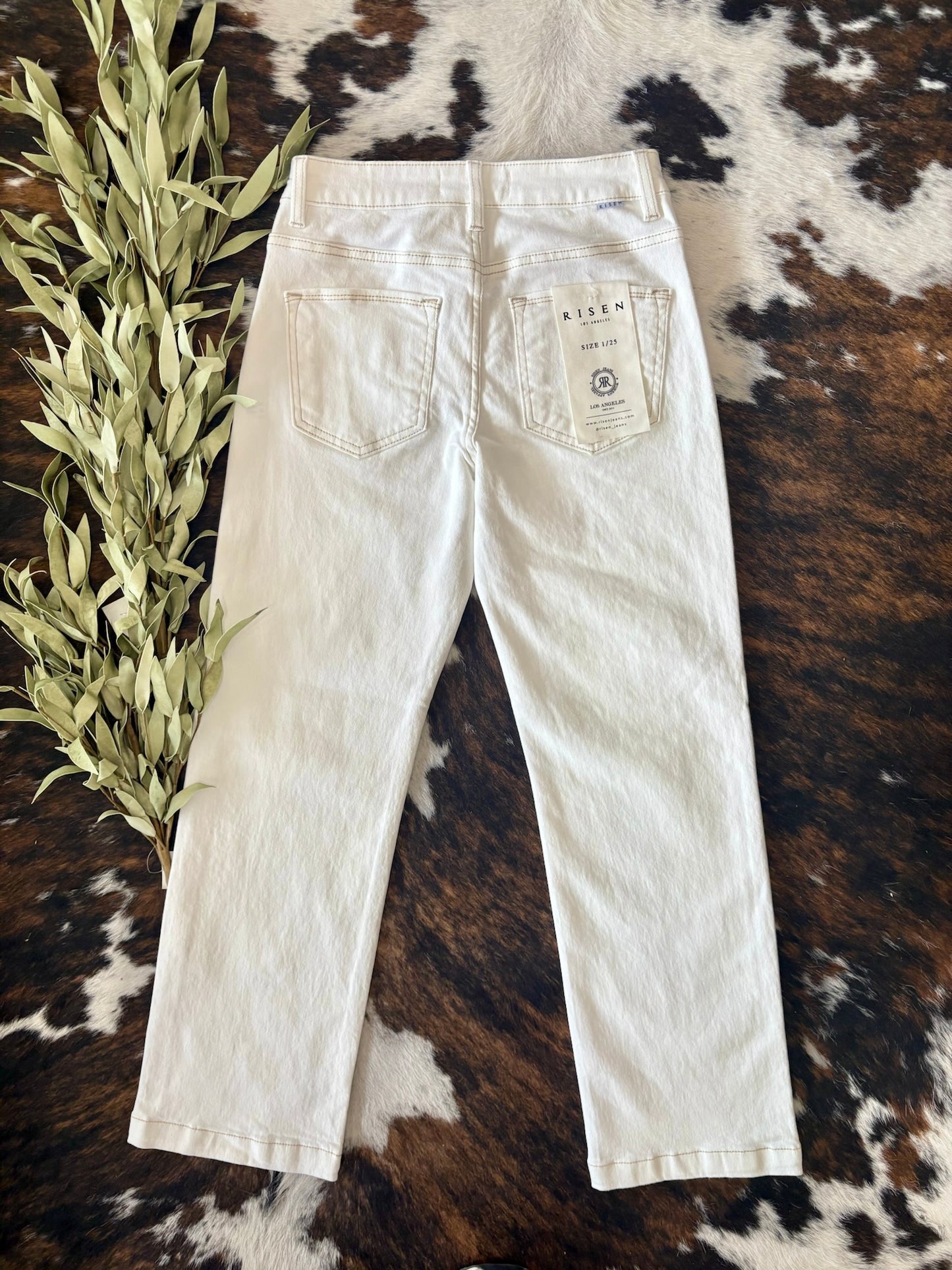 Spring Statement Of Mind Cream Straight Leg Risen Jeans