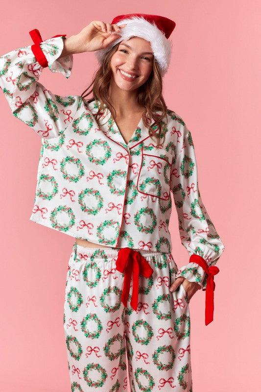 Coming Home For Christmas Wreath Satin PJ Set