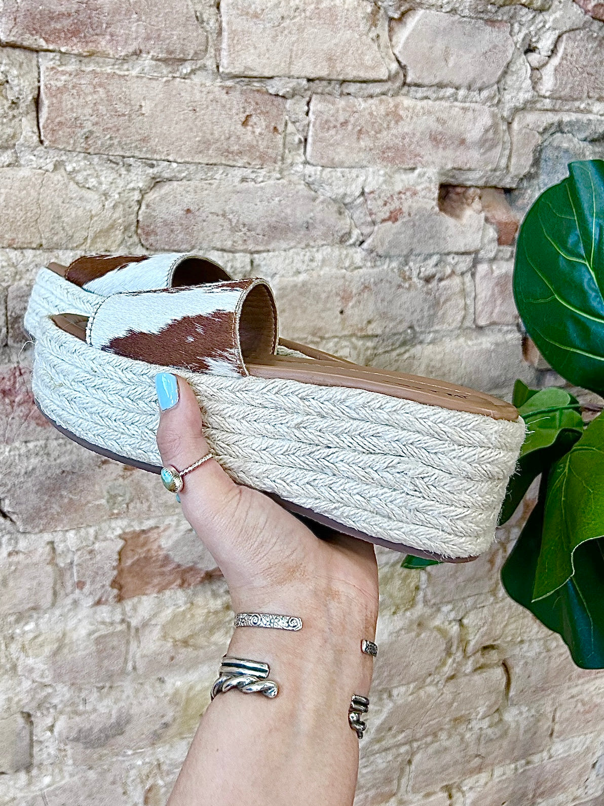 MYRA Cowhide Platforms