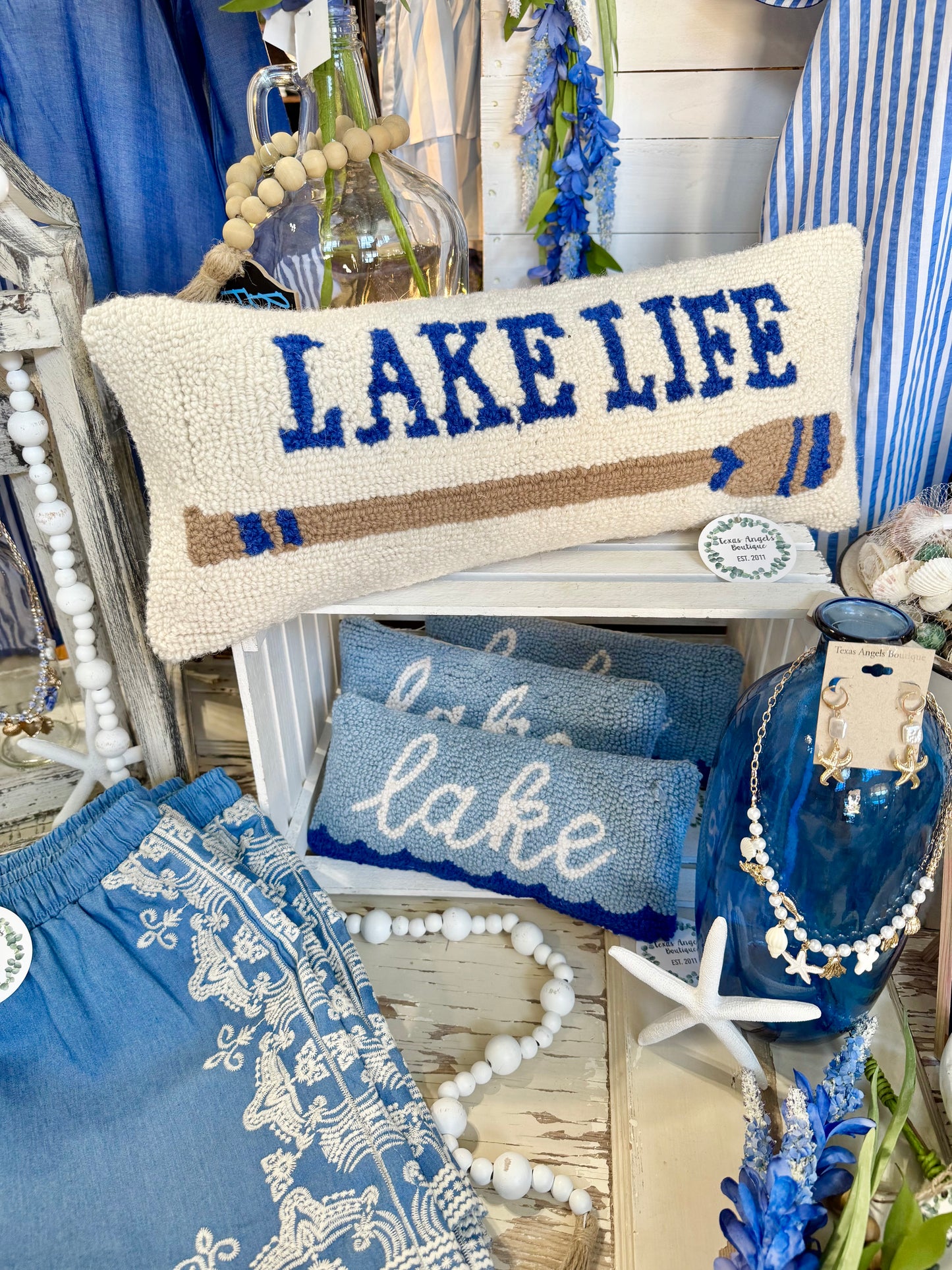 Lake Pillow