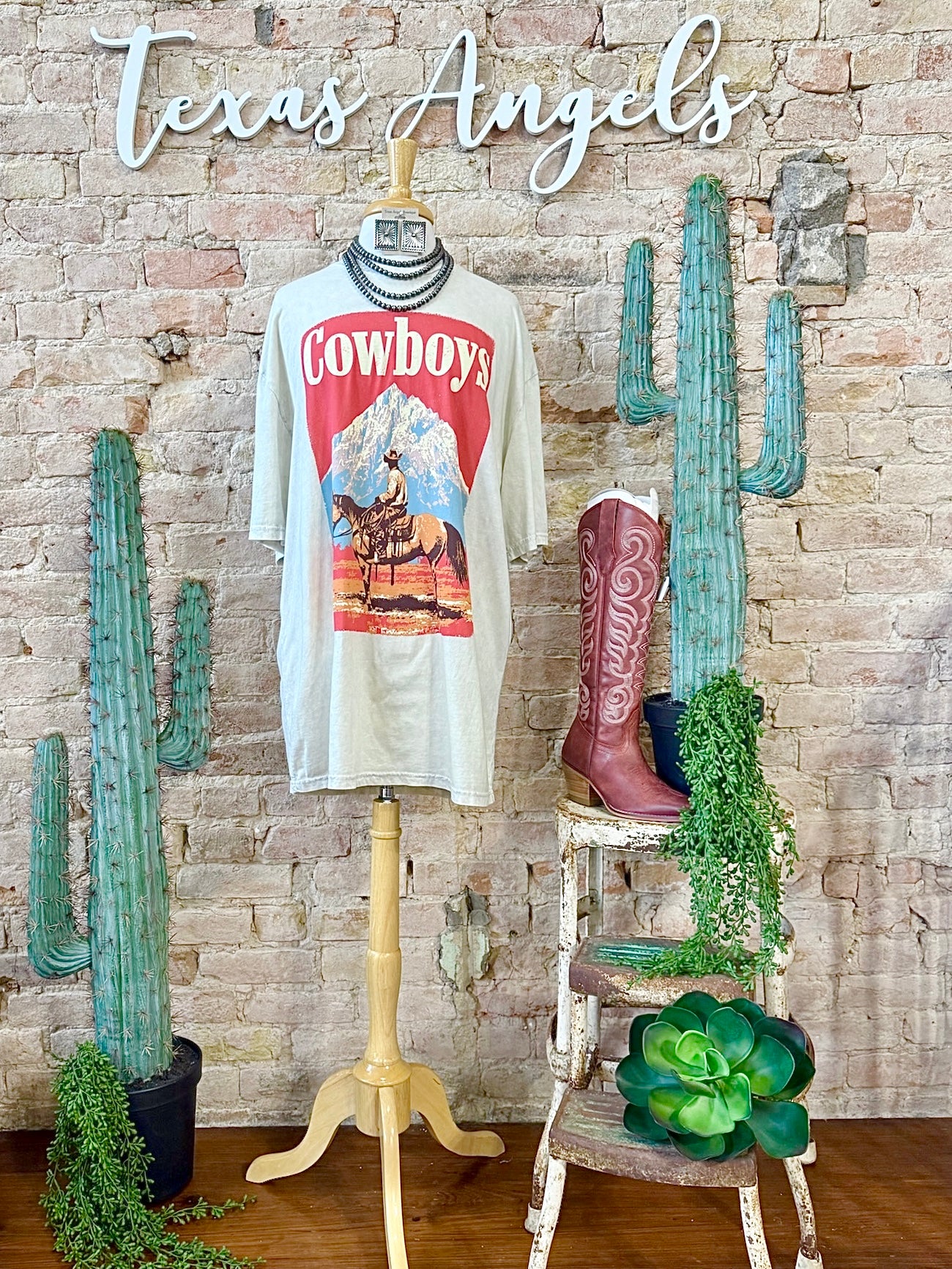Cowboys Graphic Tee
