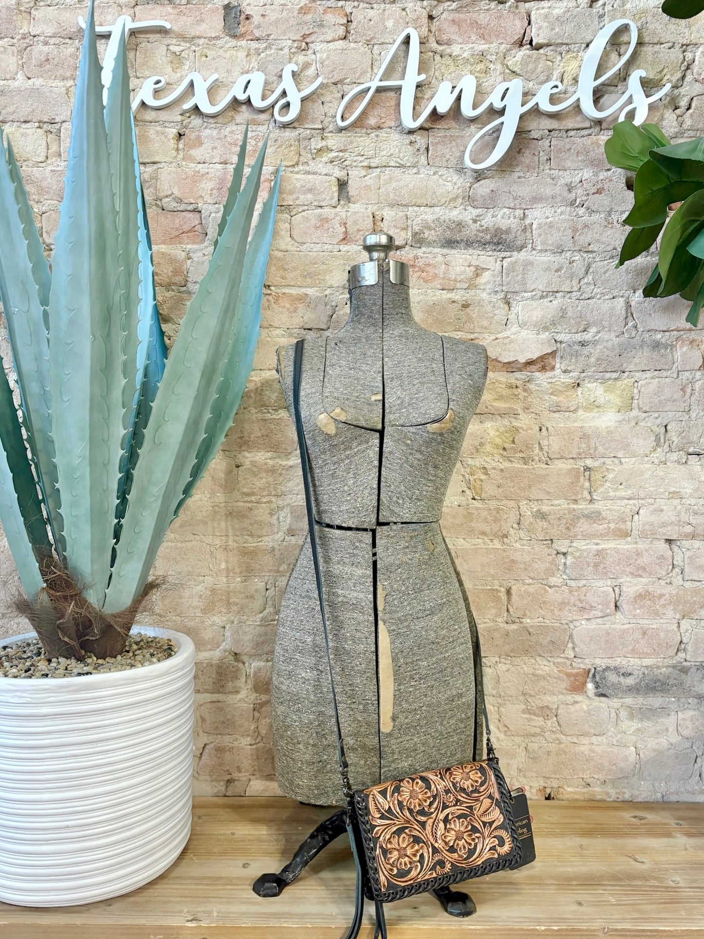 American Darling Leather Crossbody
