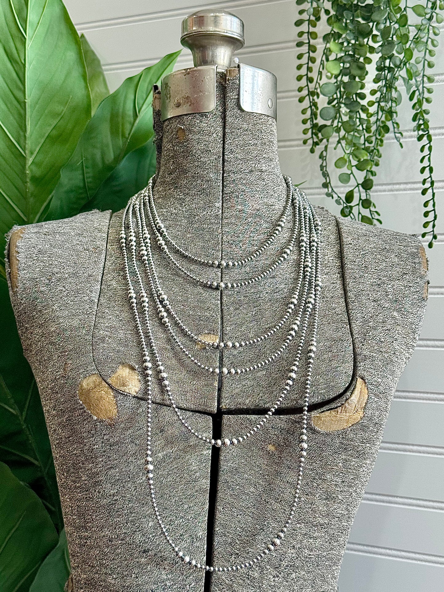 Graduated Sterling Silver Navajo Pearl Necklaces
