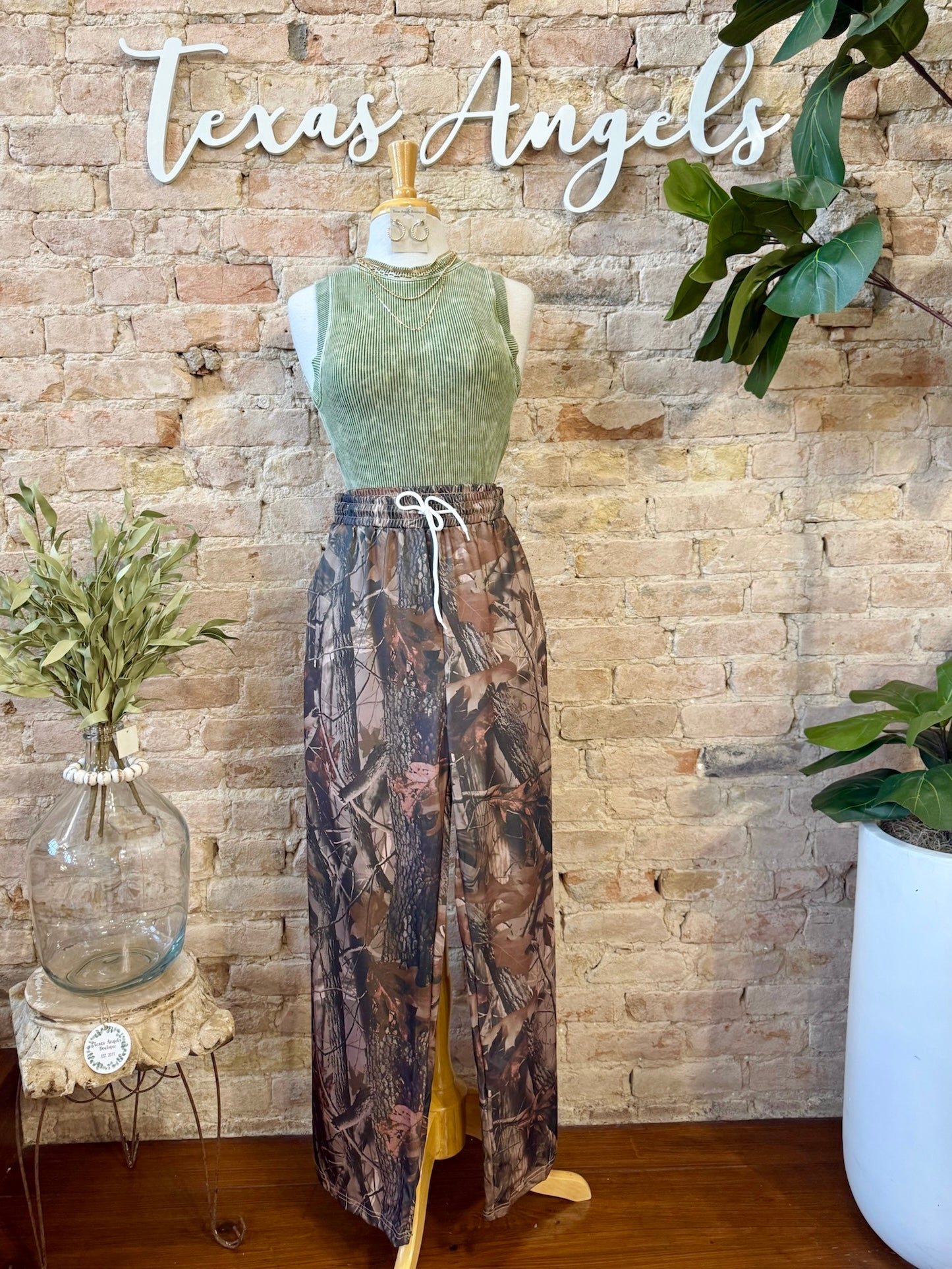 RESTOCK By The Campfire Brown Camo Lounge Pants