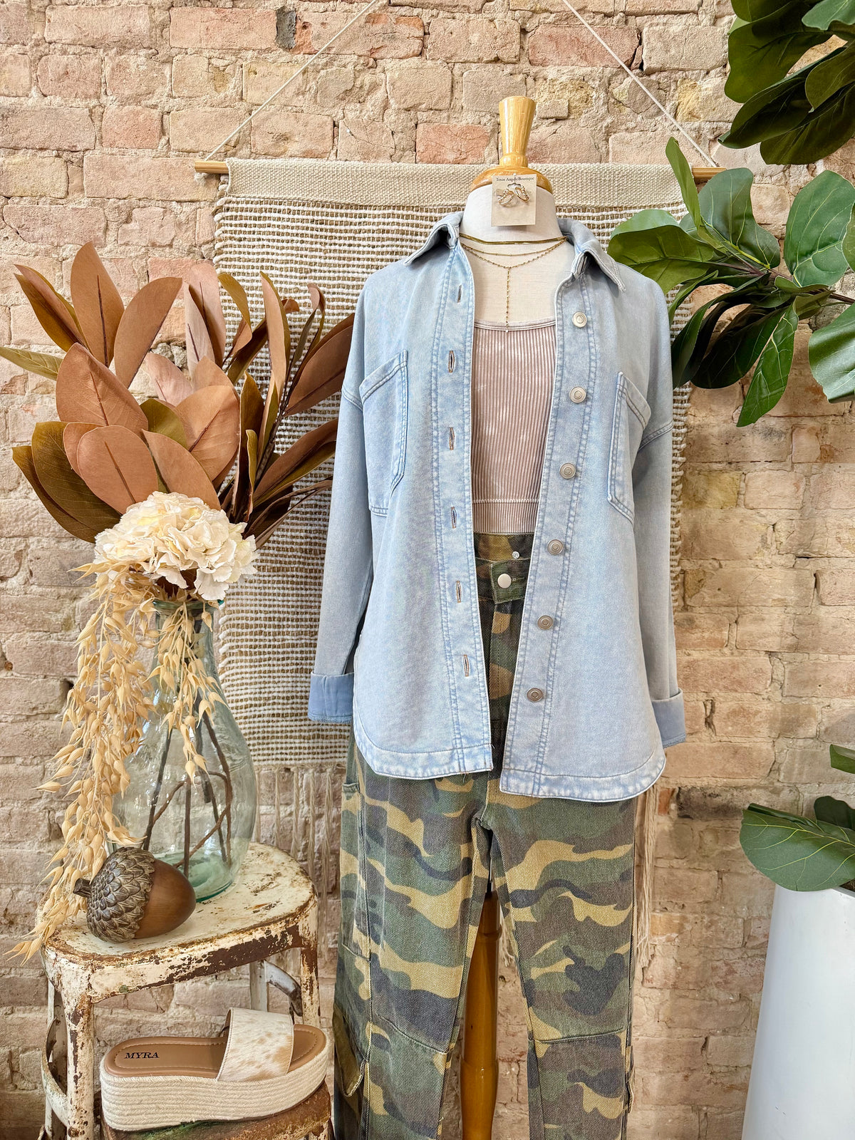 Cant You See Camo Cargo Pants