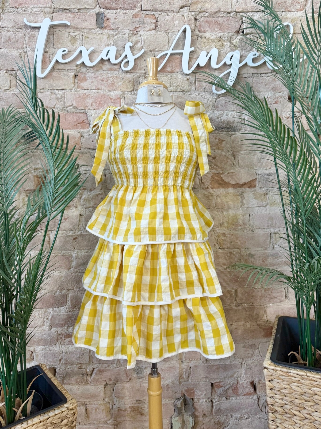 RESTOCK Let's Plan A Picnic Yellow Plaid Dress – Texas Angels