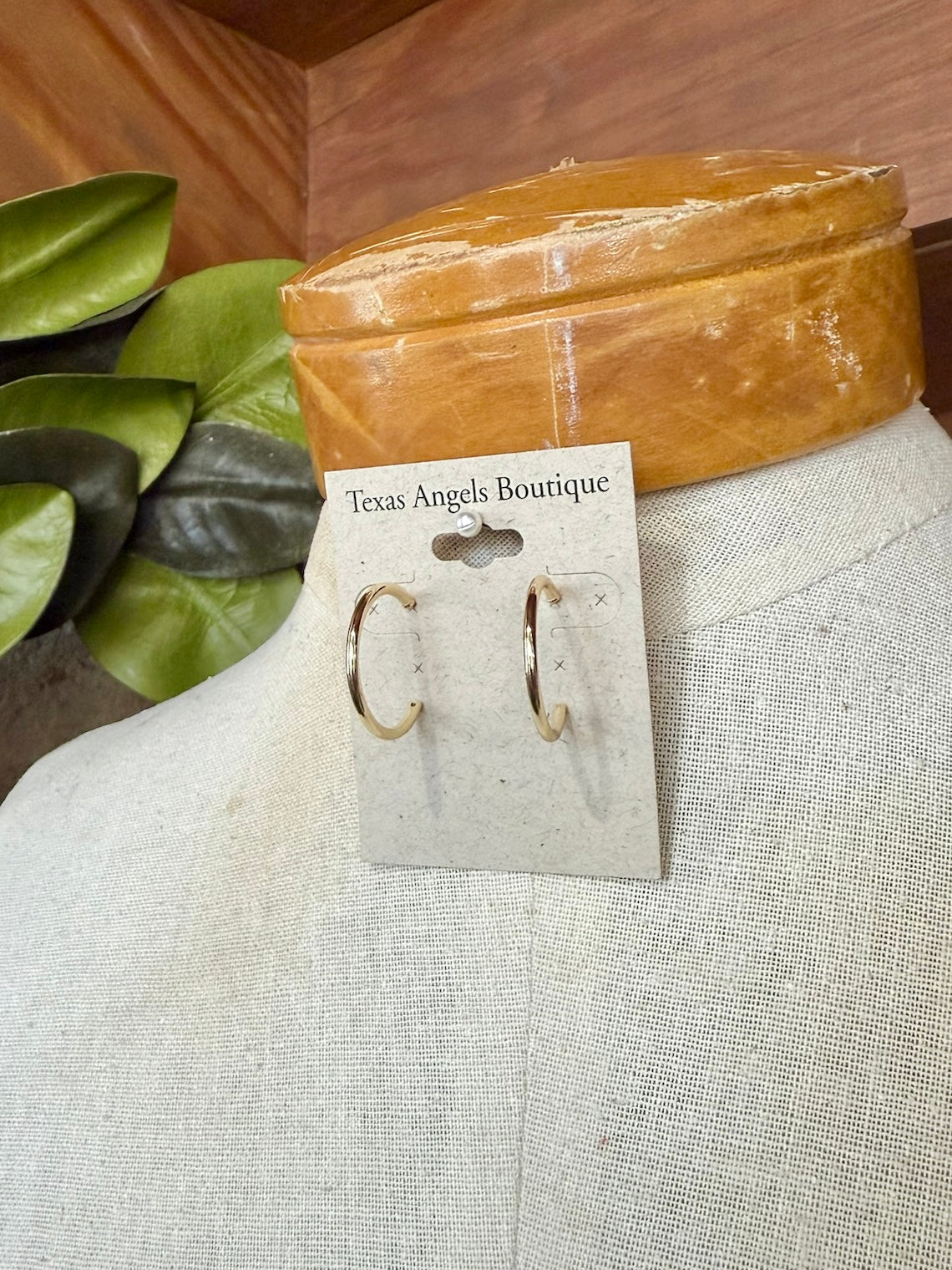 Dainty Large Gold Hoop Earrings