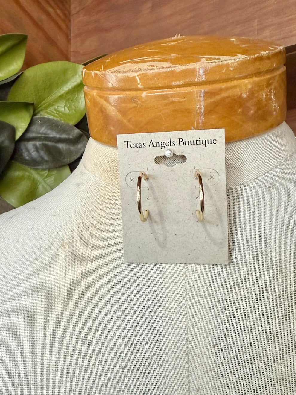 Dainty Large Gold Hoop Earrings