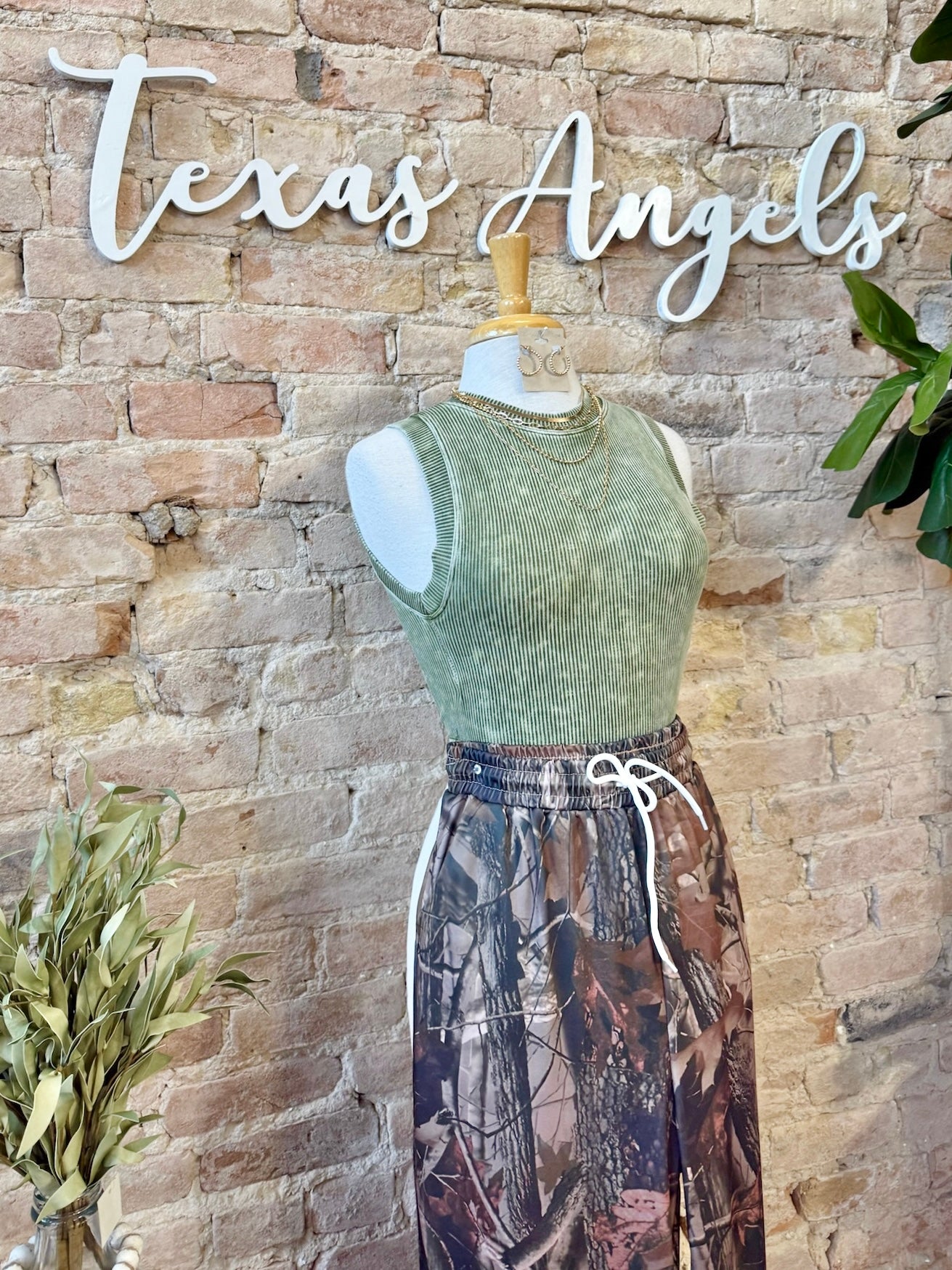 RESTOCK By The Campfire Brown Camo Lounge Pants