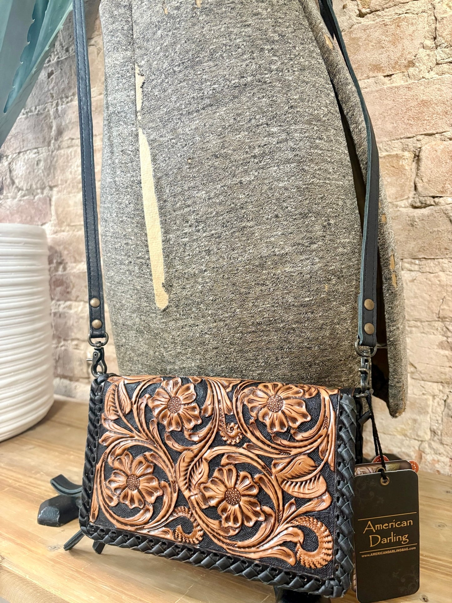 RESTOCK American Darling Leather Crossbody