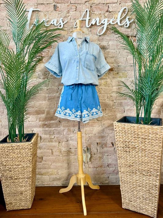 Coastal Cutie Light Wash Chambray Top