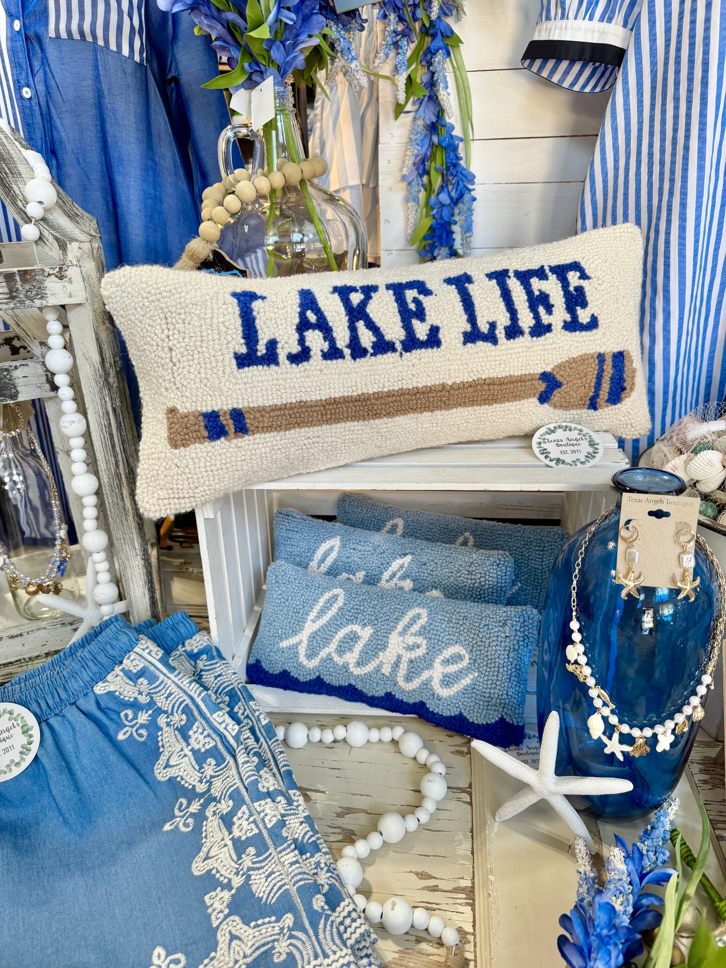 Lake Pillow