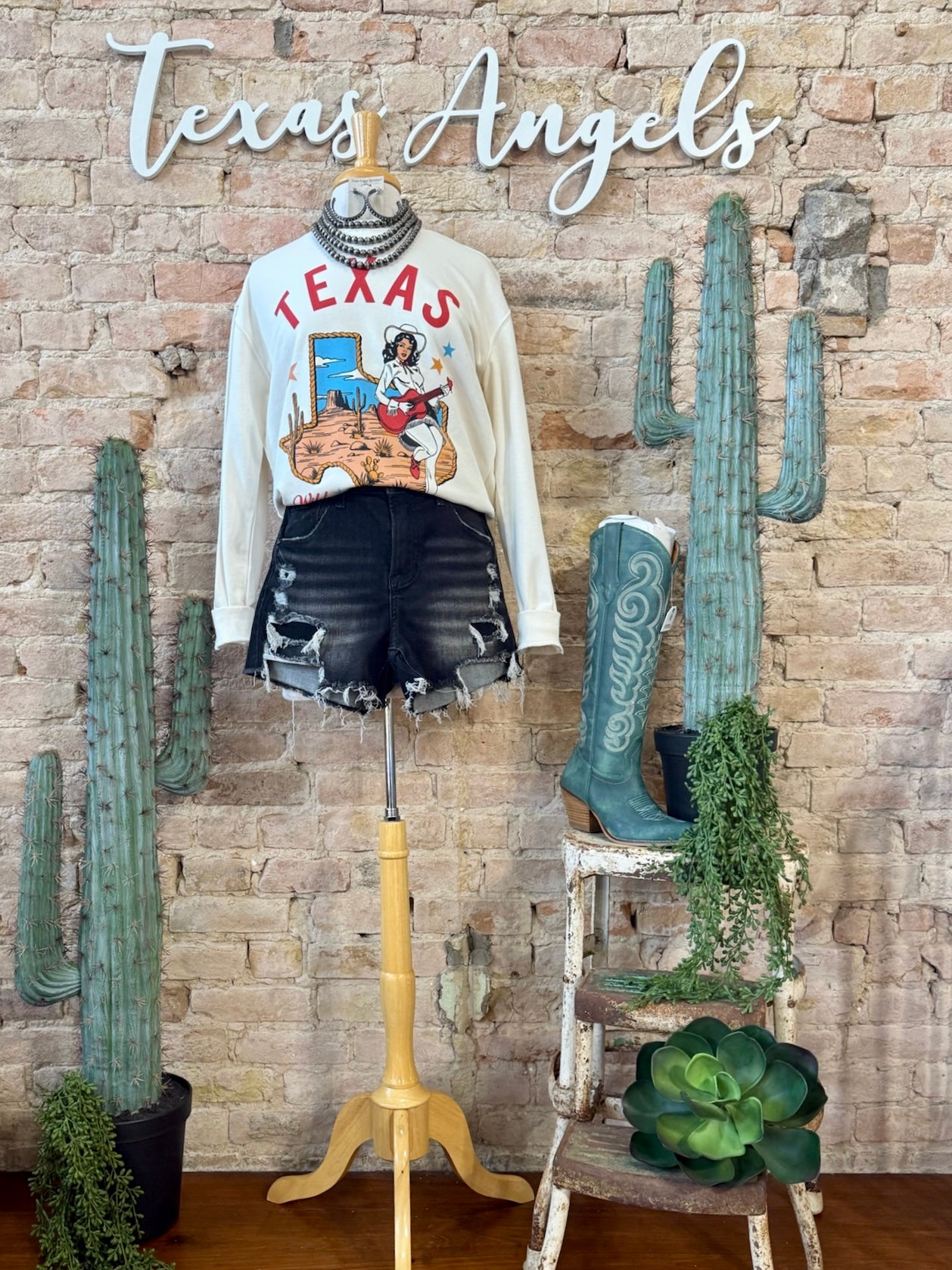 Texas Cowgirl Graphic Sweatshirt