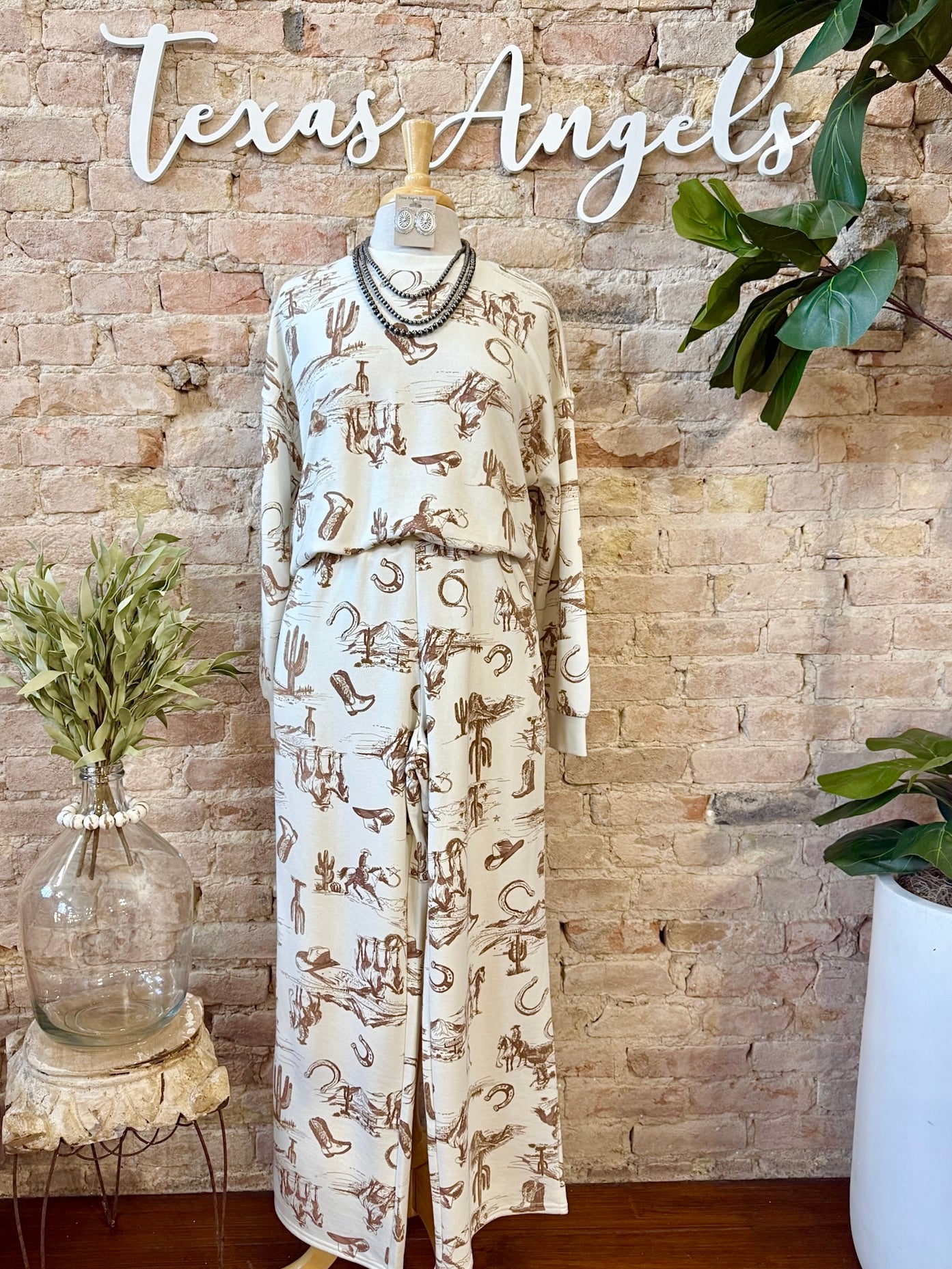40% Off - West Texas Western Print Joggers