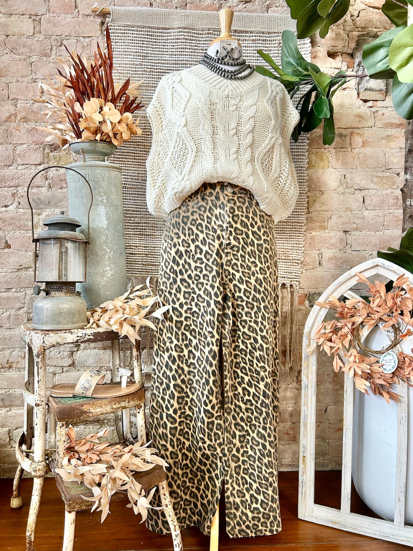 Leopard Print Wide Leg Pants