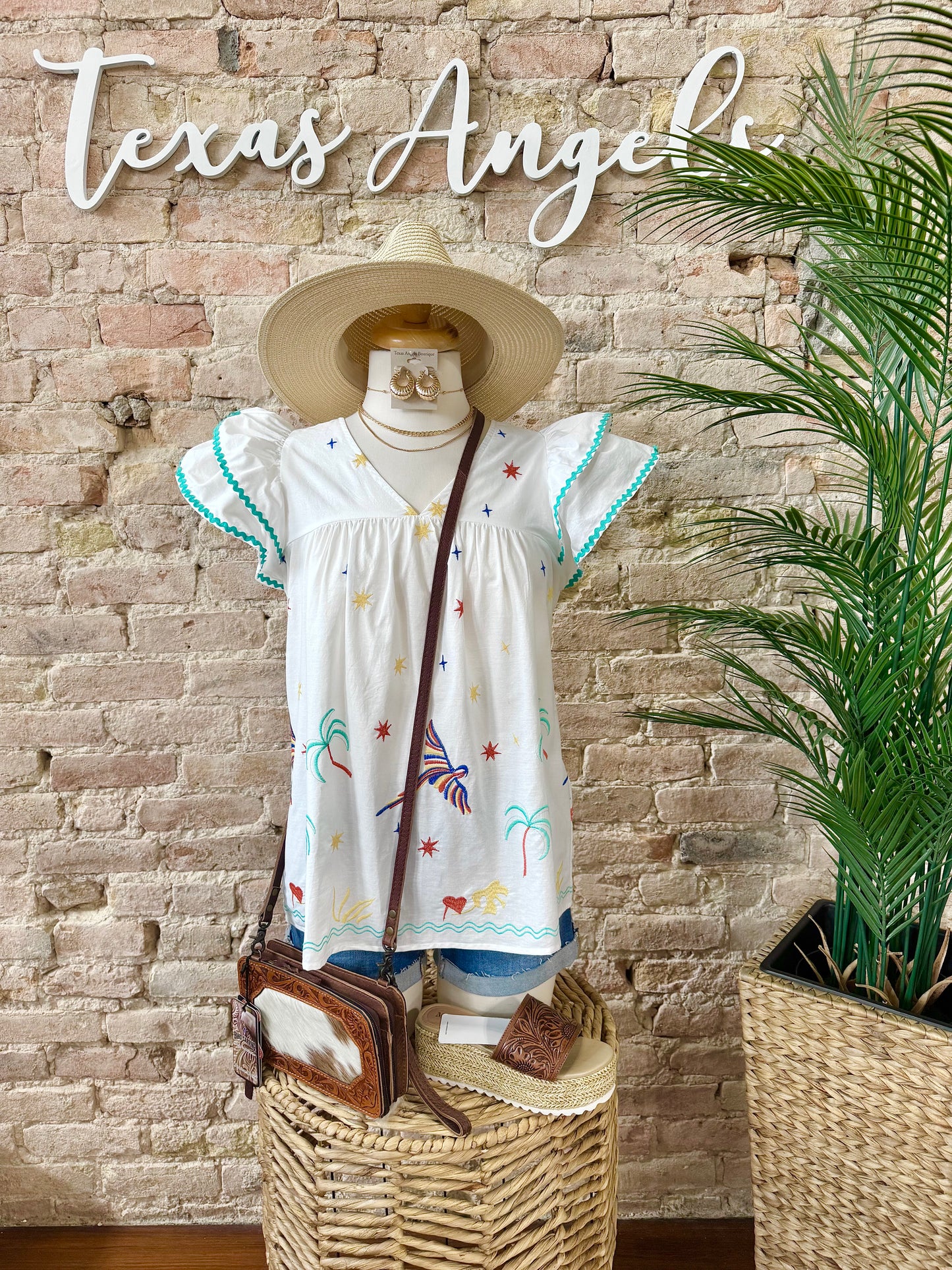 40% Off - Ocean Front Property Off White Embroidered Blouse