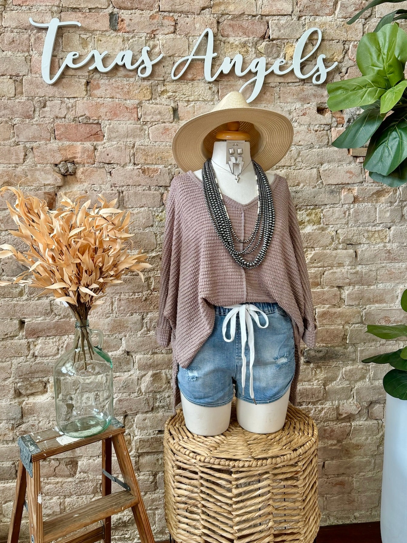 Treat Her Right Mocha Knit Top