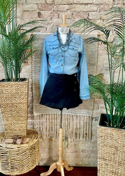 Desert Dreamin' Light Wash Chambray Denim Top