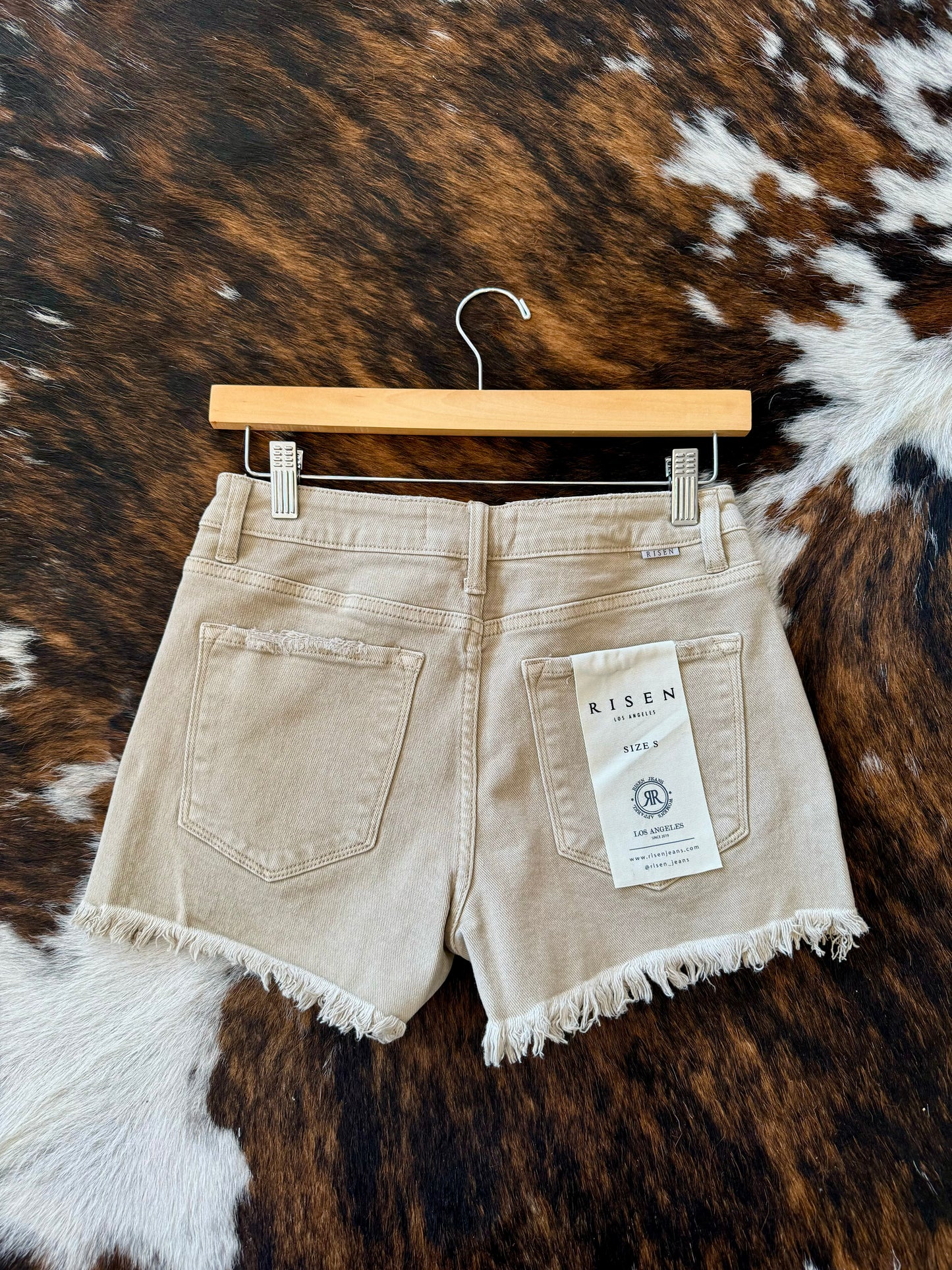 Kiss Goodbye Khaki Risen Shorts