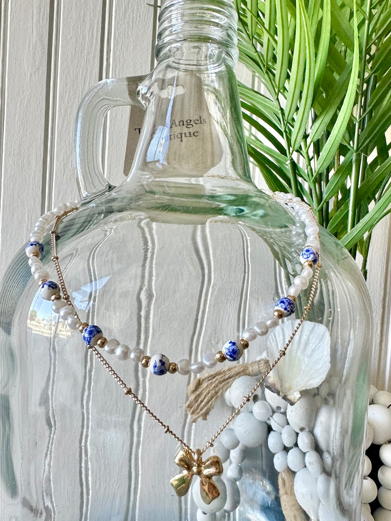 Blue Willow Gold Bow Pearl Necklace