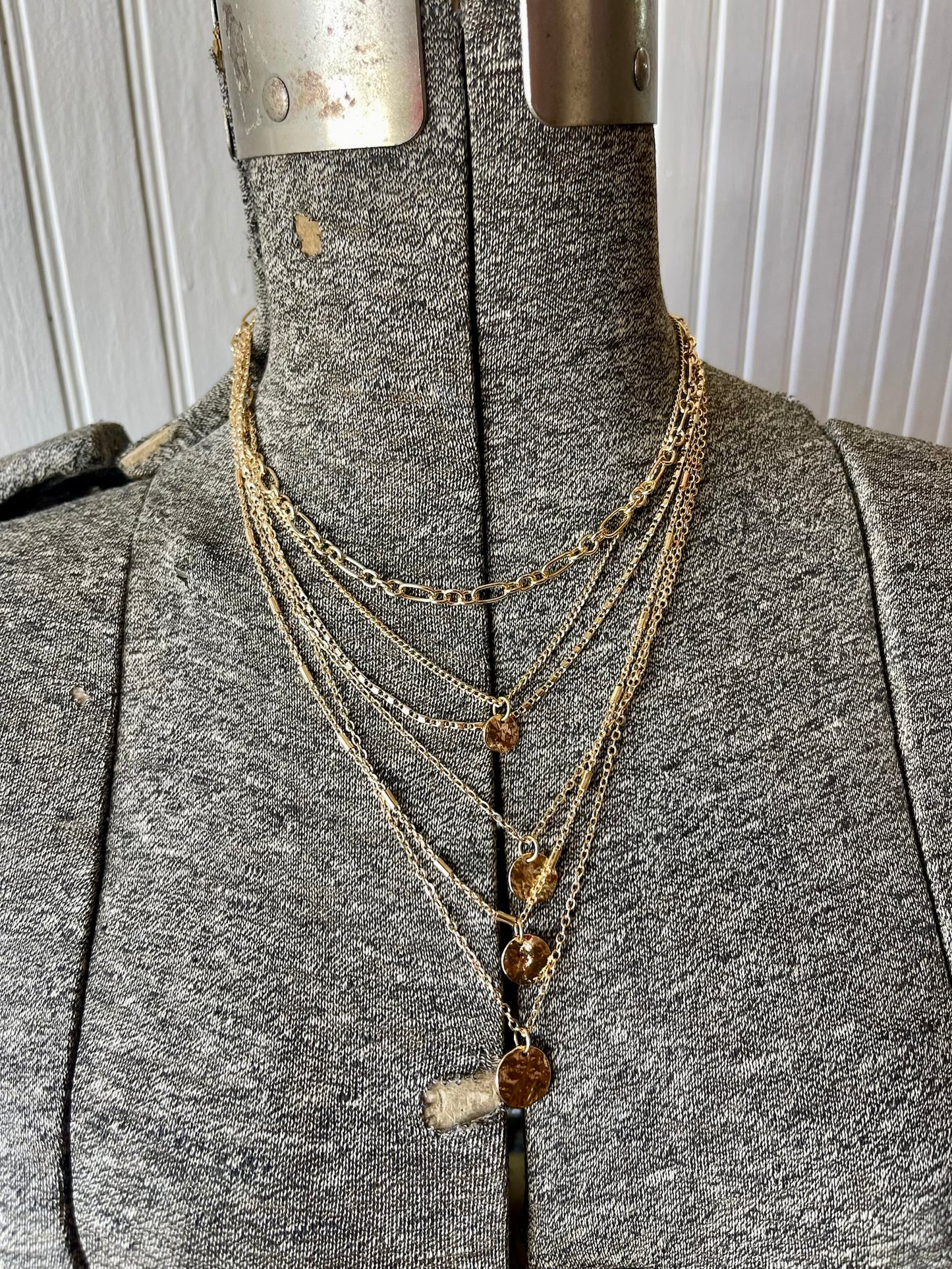 RESTOCK Gold Layered Necklace