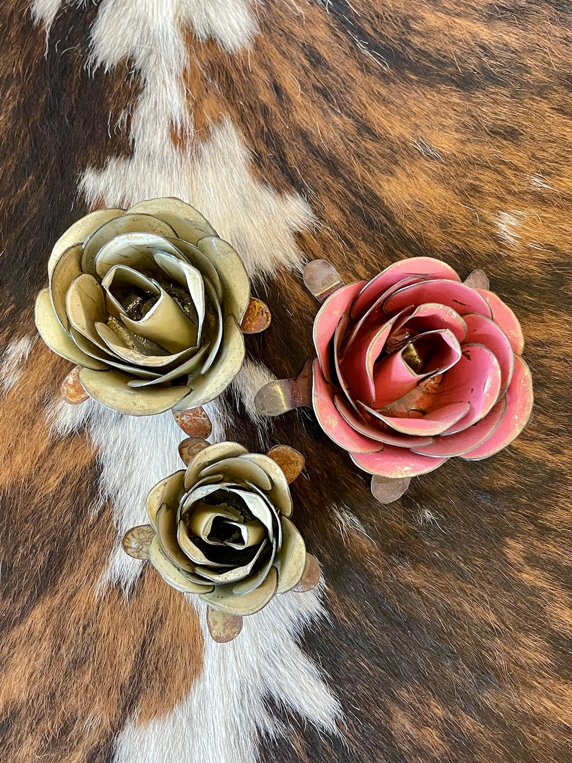 Decorative Rustic Metal Roses